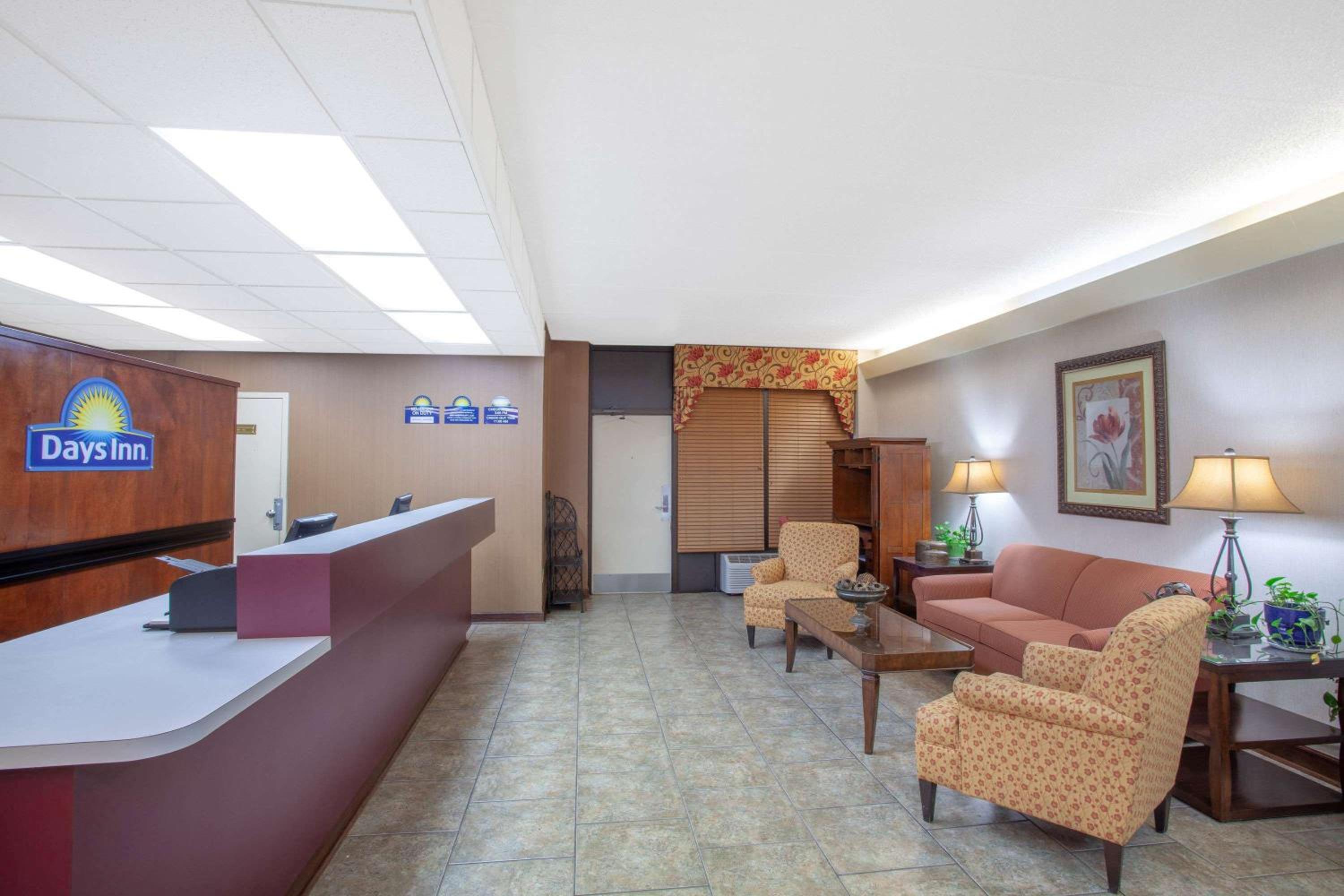 Statesboro Vacations - Days Inn by Wyndham Statesboro - Property Image 4