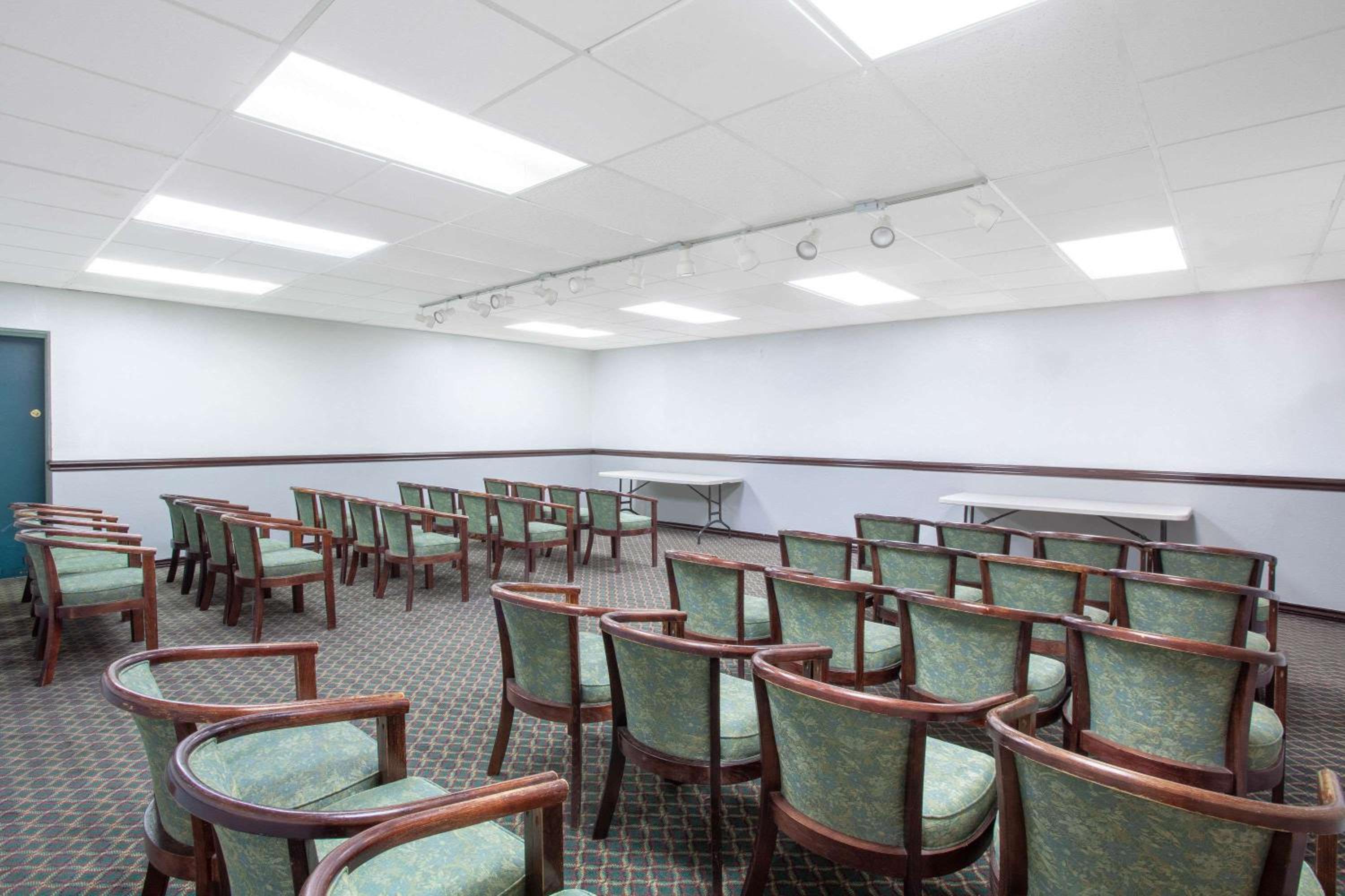 meeting & event spaces