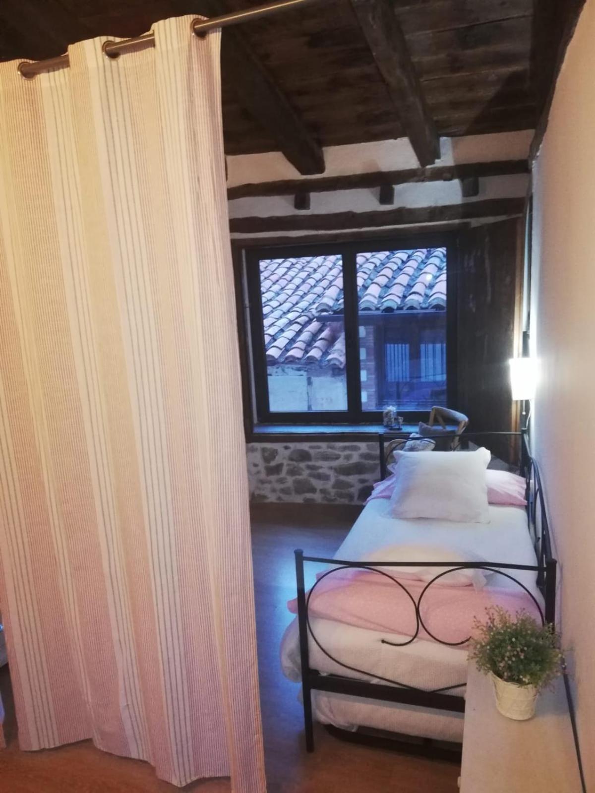 La Casita del Castillo view 2