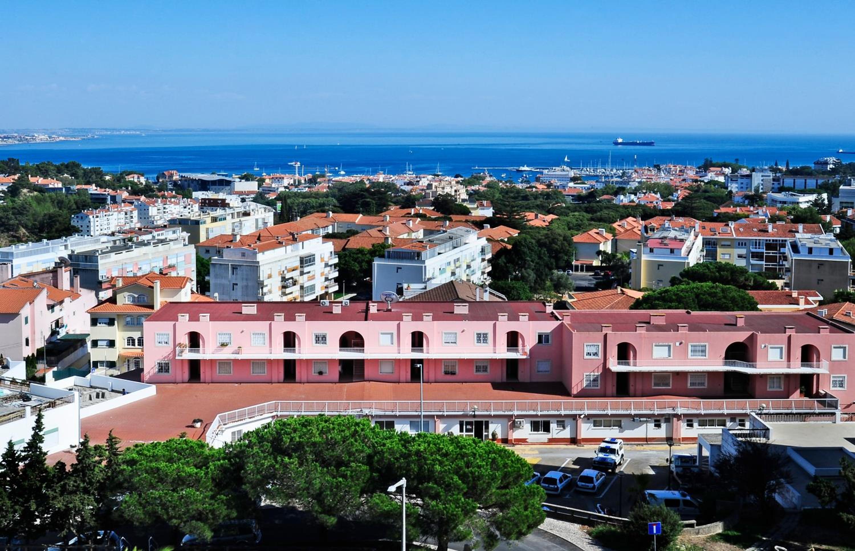Sky Panoramic Cascais - comfy studio - Checkinhome