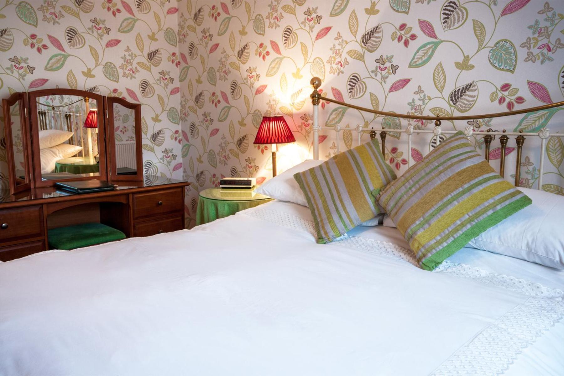 Bishopsgate House Hotel