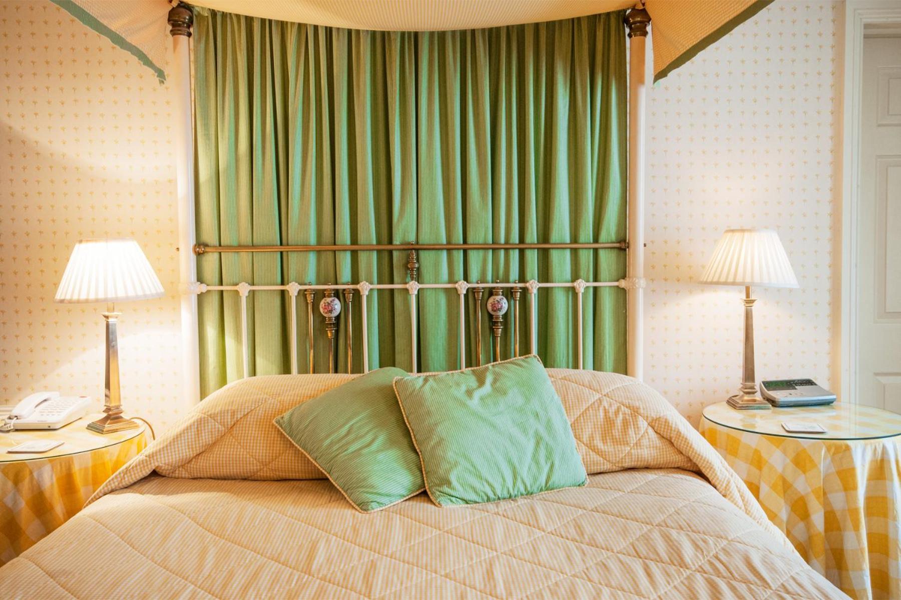 Bishopsgate House Hotel