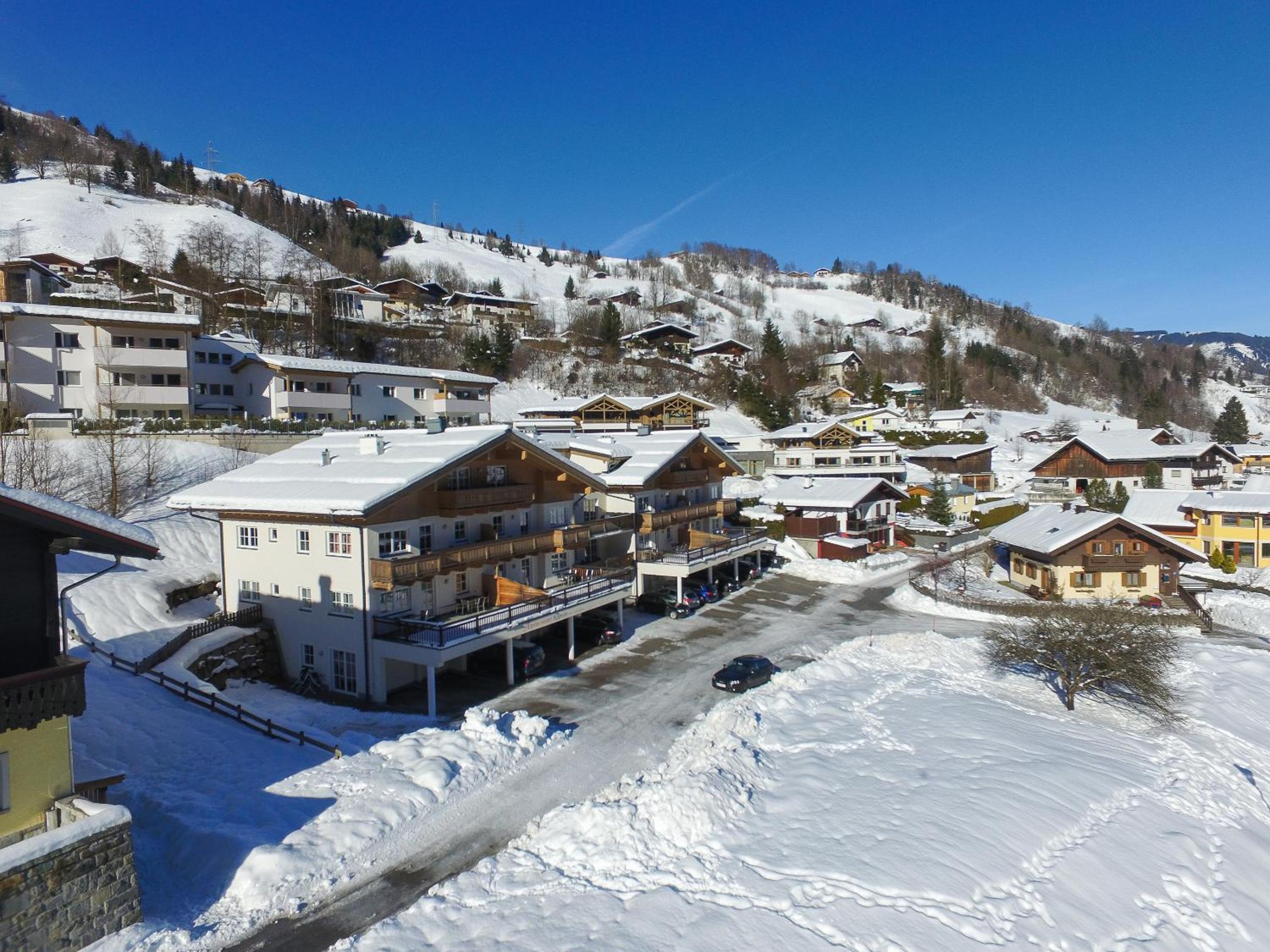 All Seasons Lodge by All in One Apartments