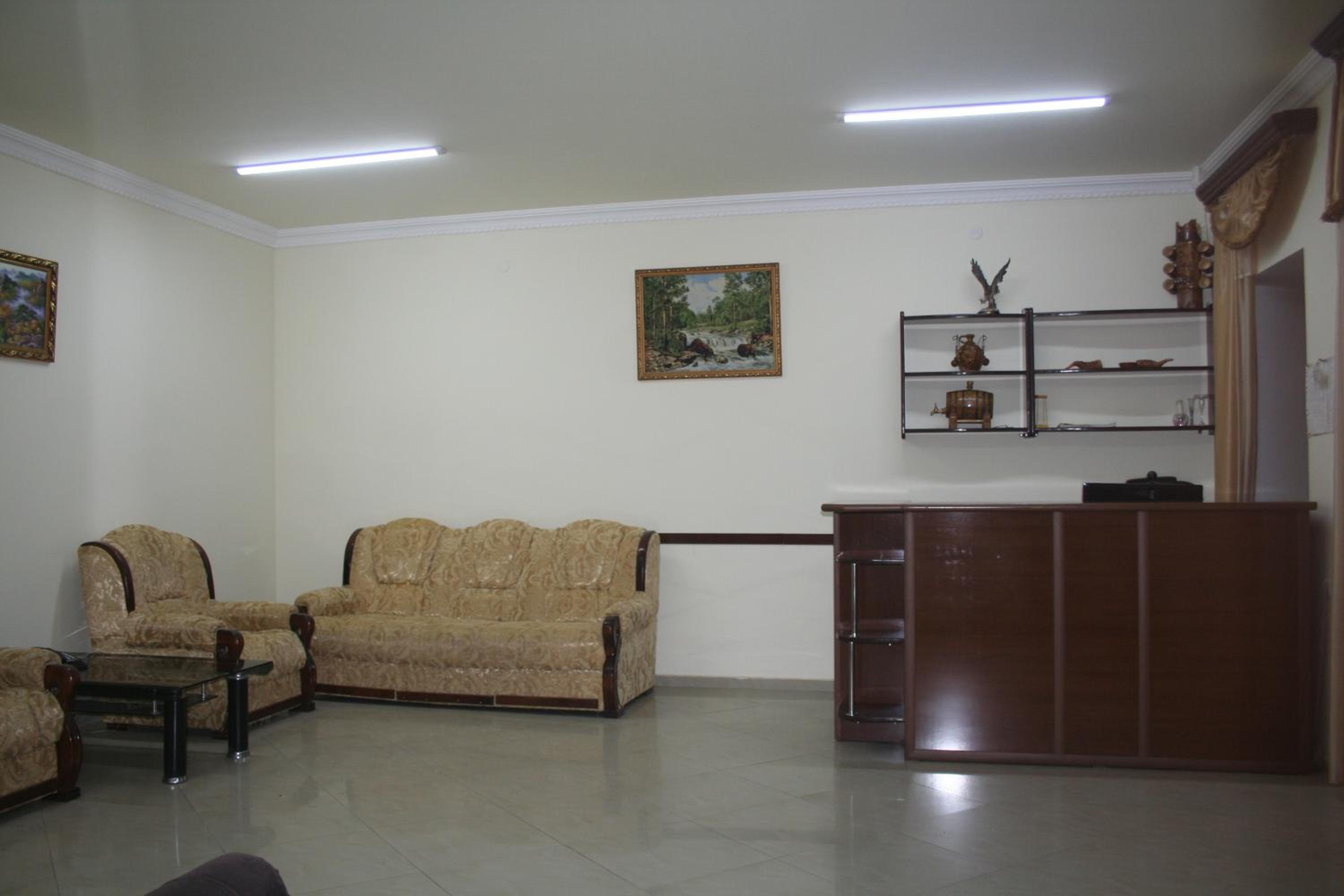 Hotel Noy