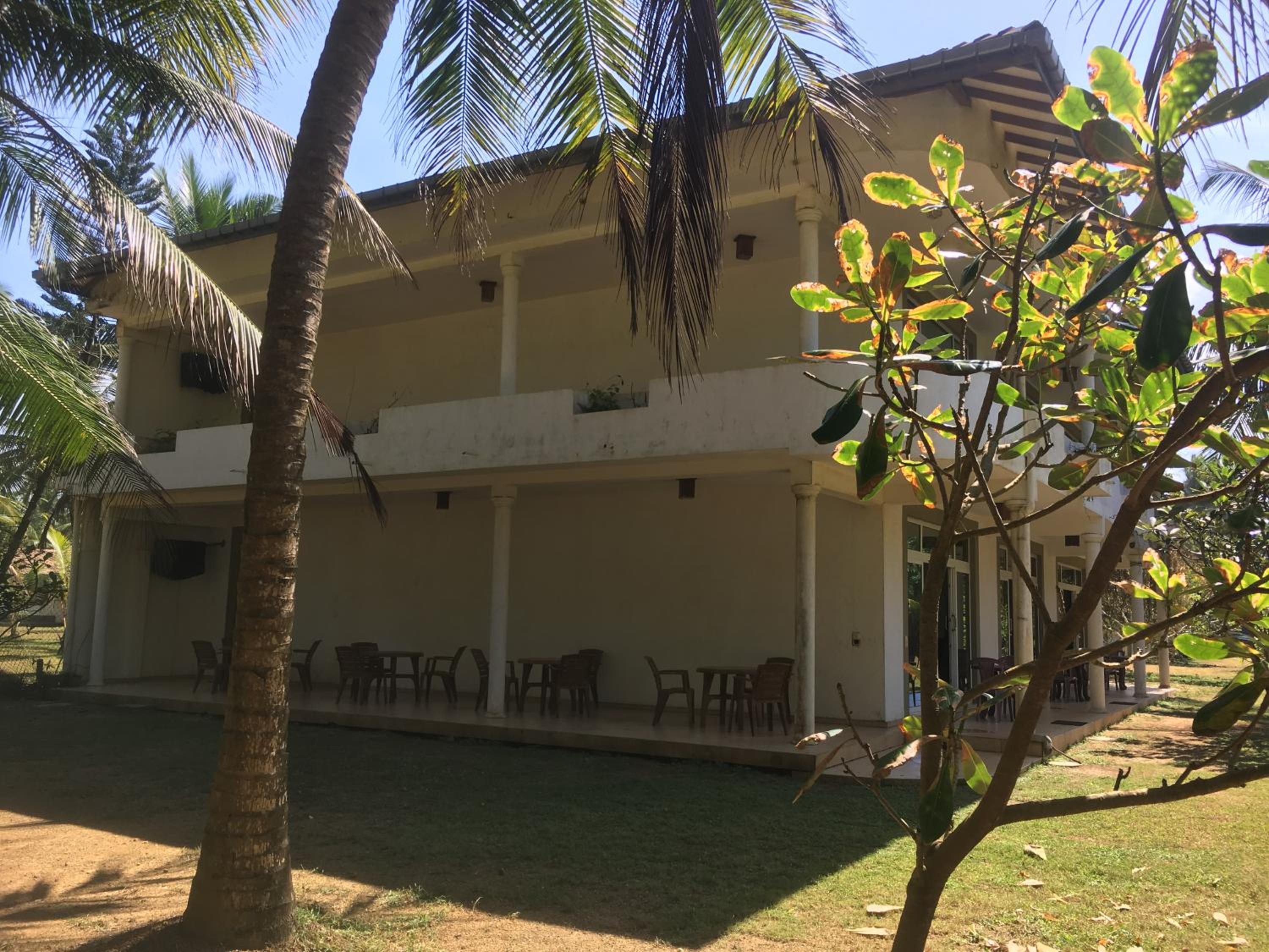Raja Beach Hotel