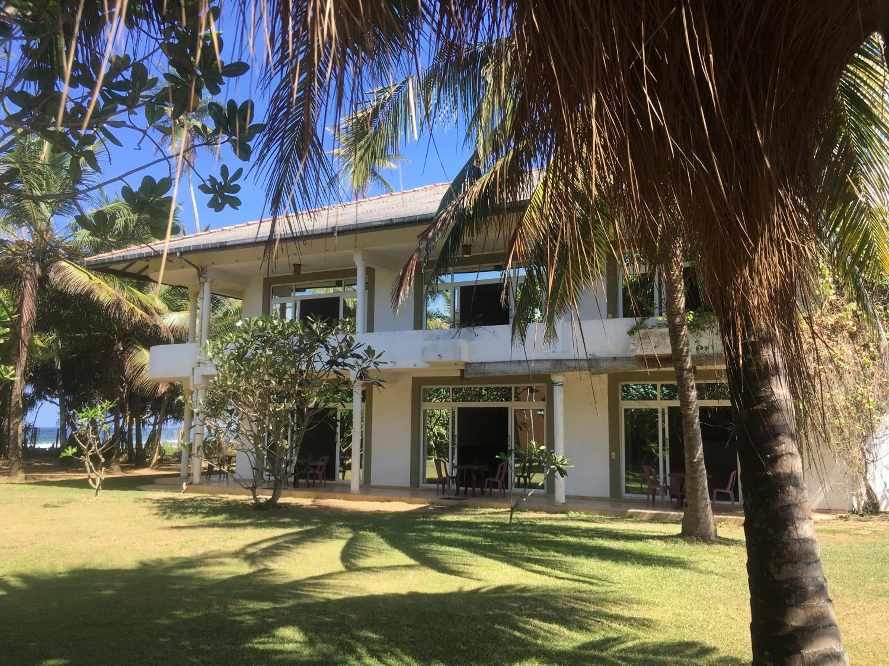Raja Beach Hotel