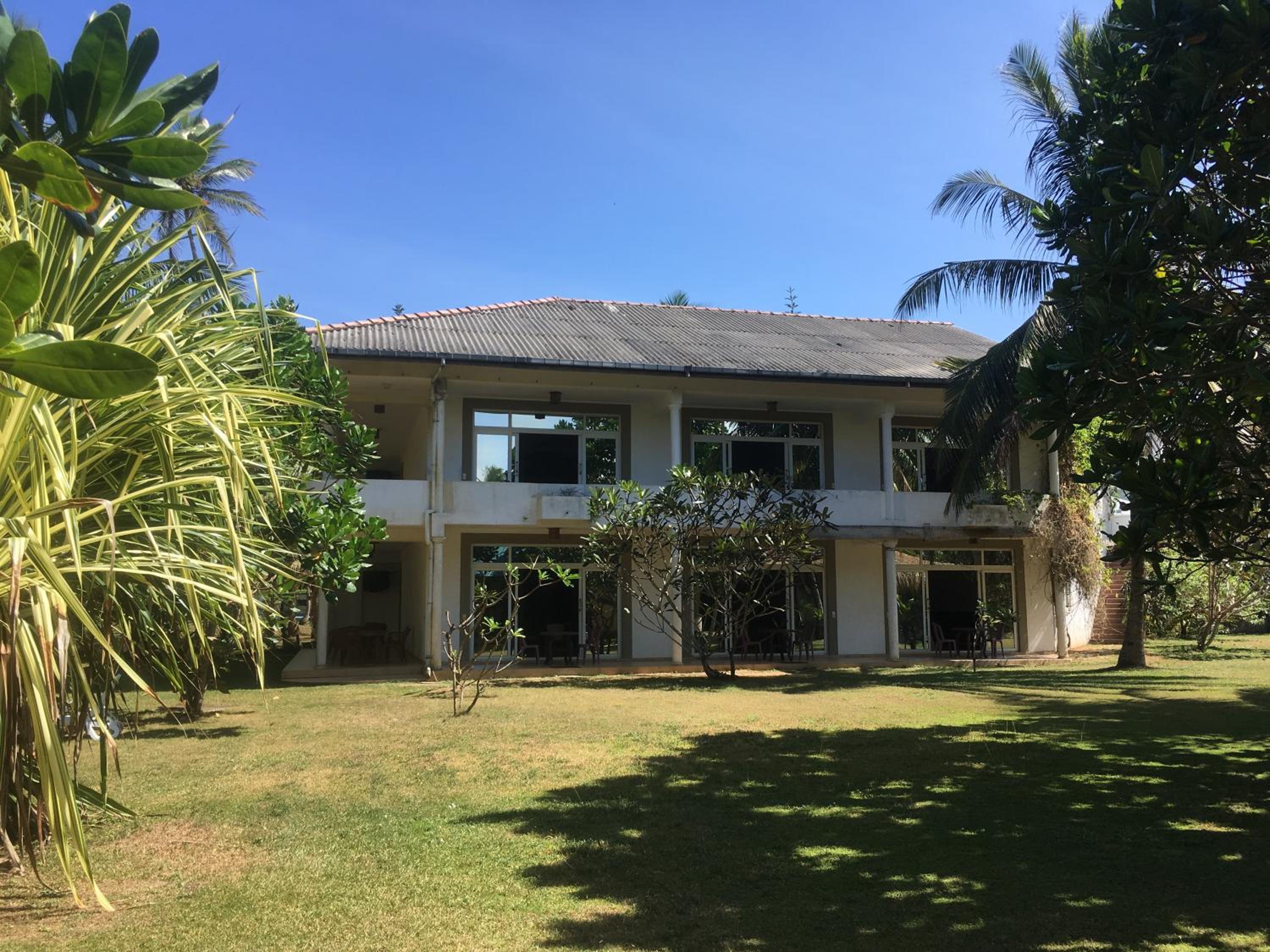 Raja Beach Hotel