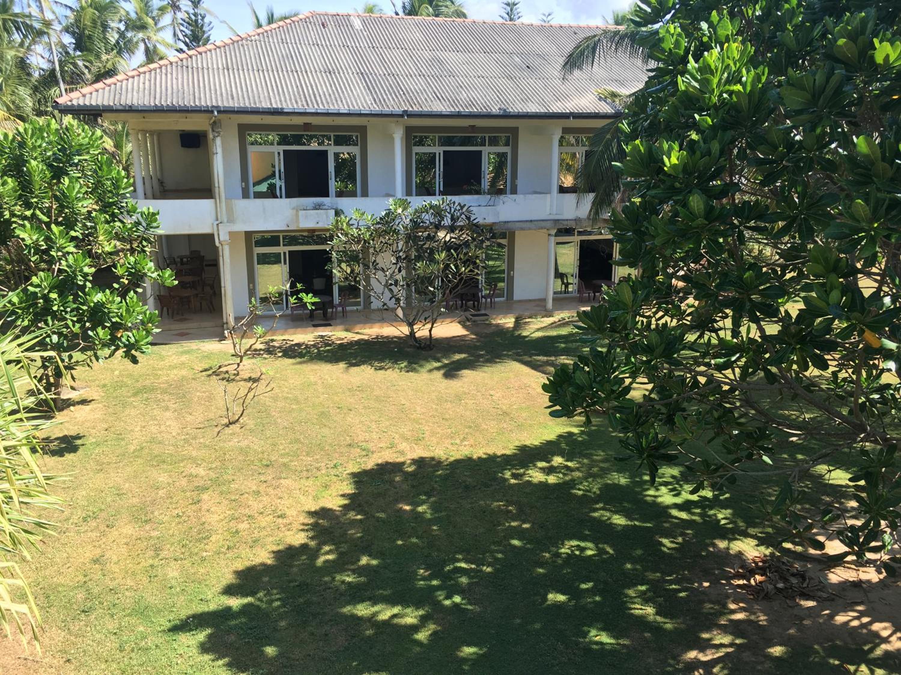 Raja Beach Hotel