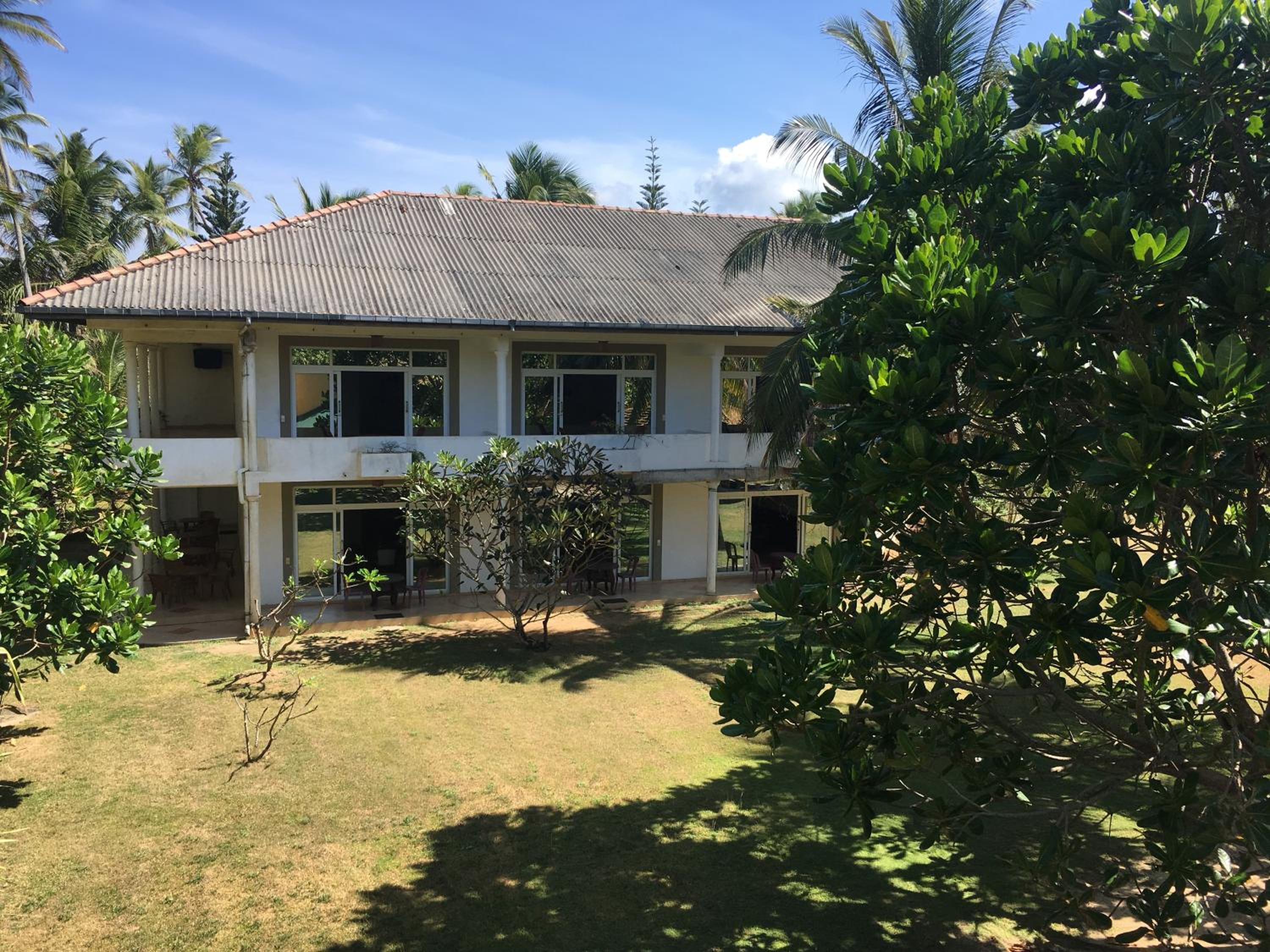 Raja Beach Hotel