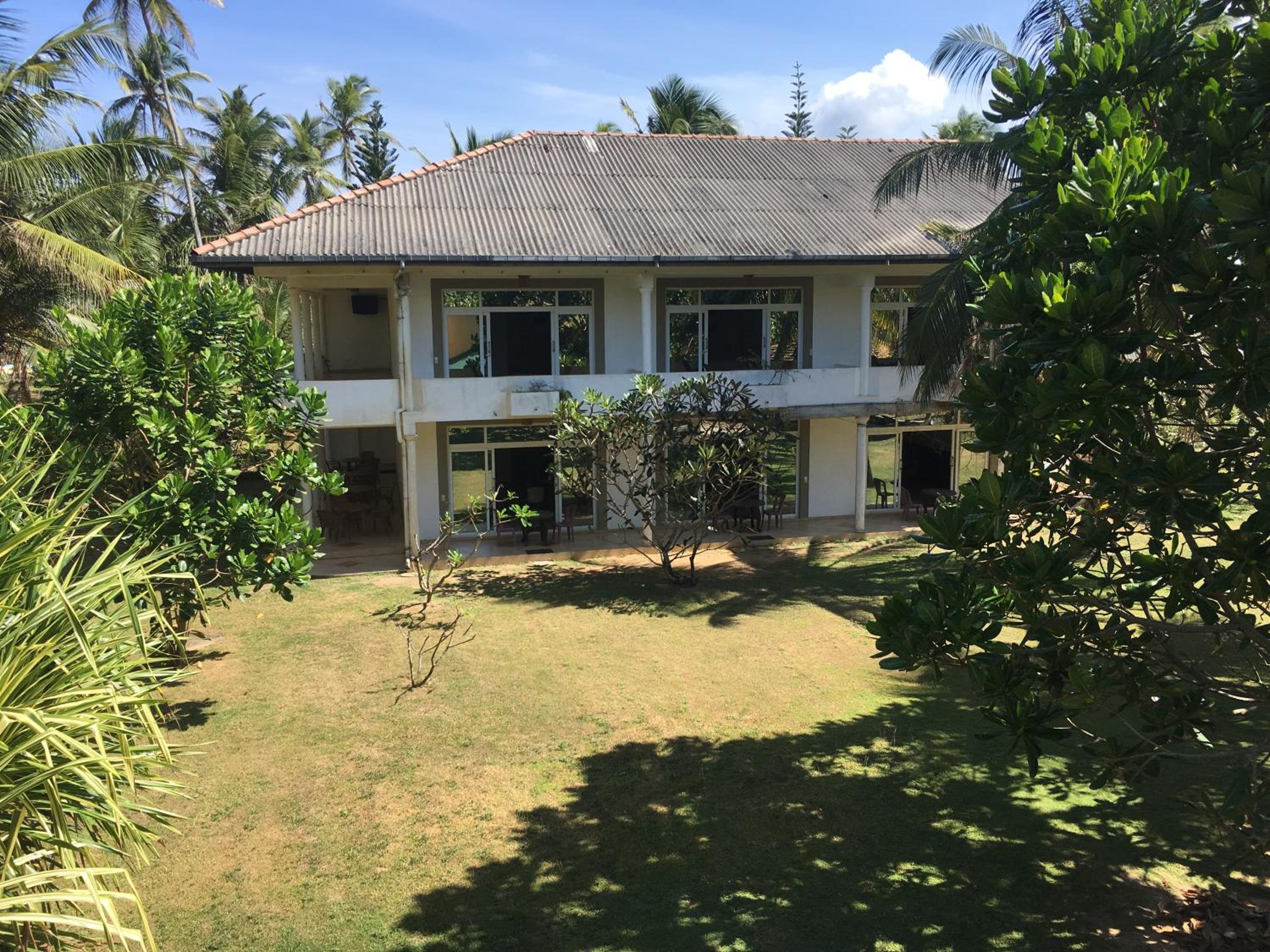 Raja Beach Hotel