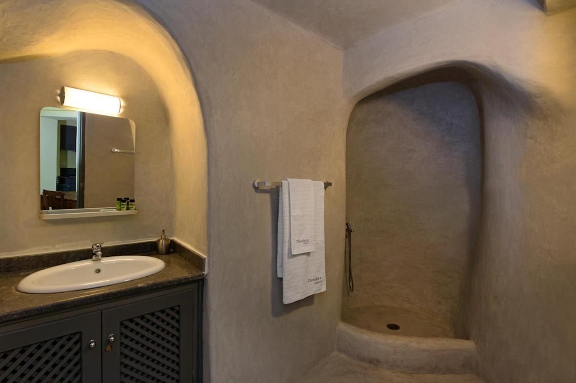 Oia Vacations - Theodora Suites - Property Image 97