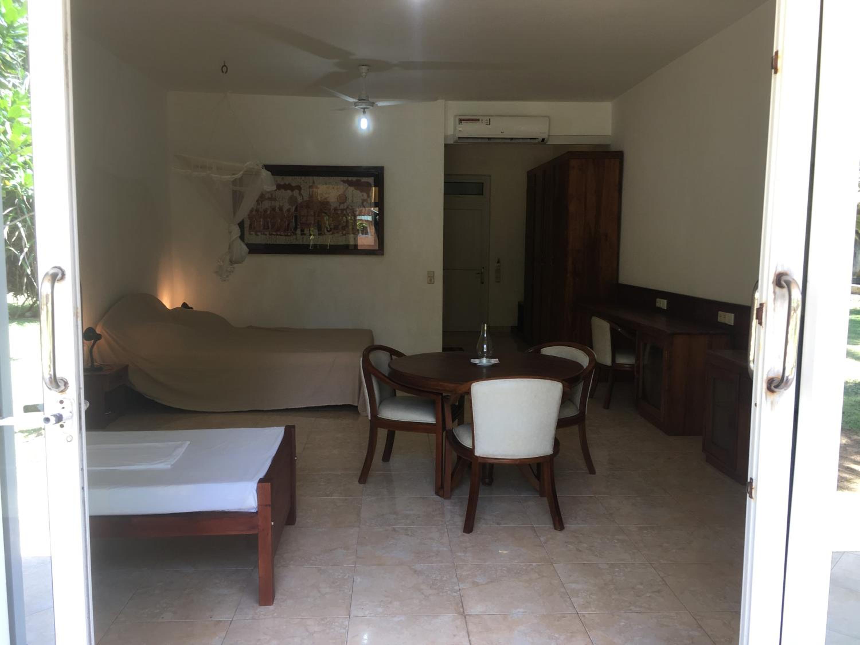 Raja Beach Hotel