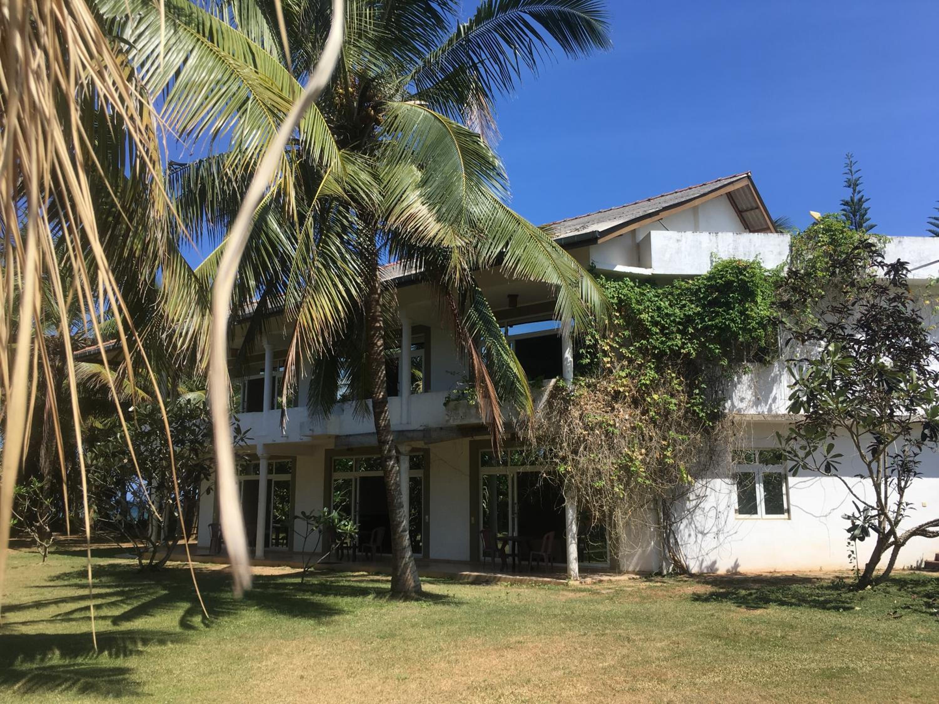 Raja Beach Hotel