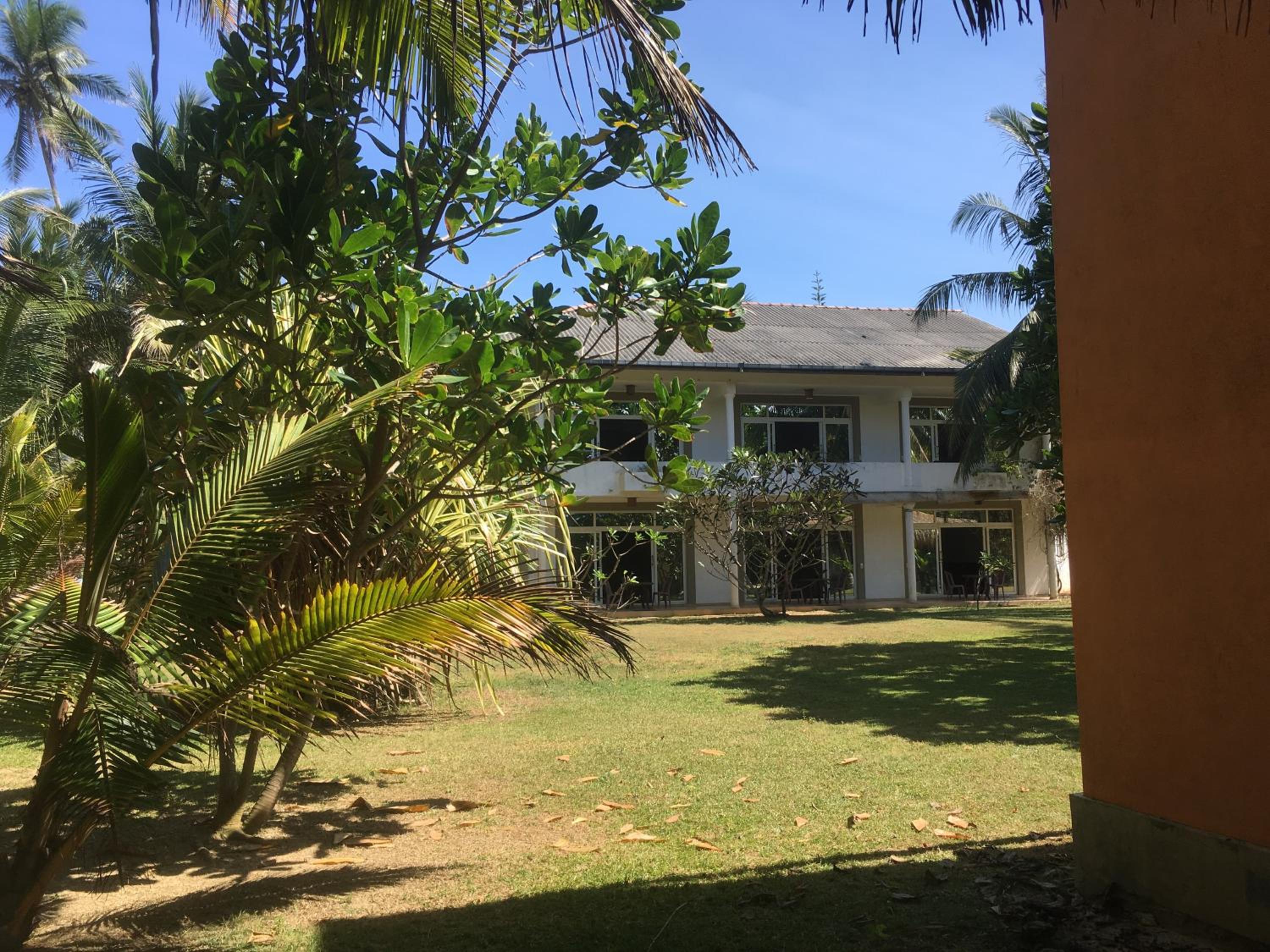 Raja Beach Hotel