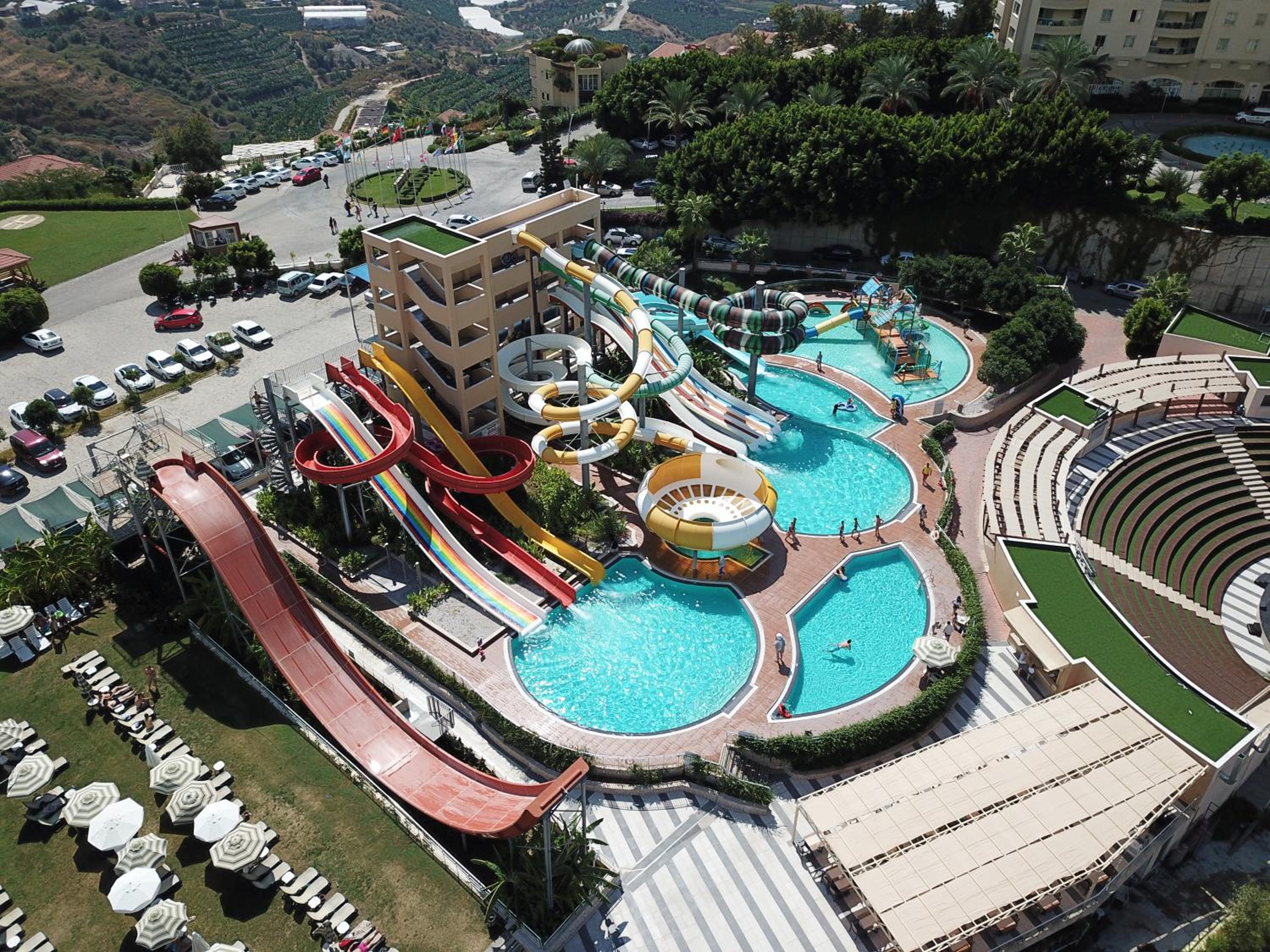 Gold City Villas and Apartments view 3