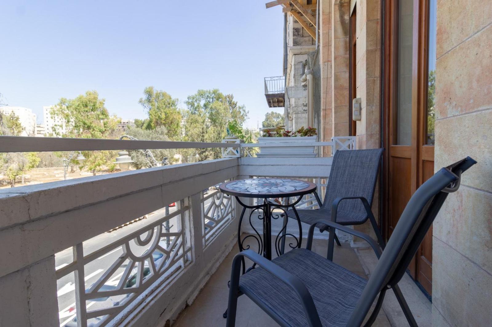 Art Apartment In Mamila view 4