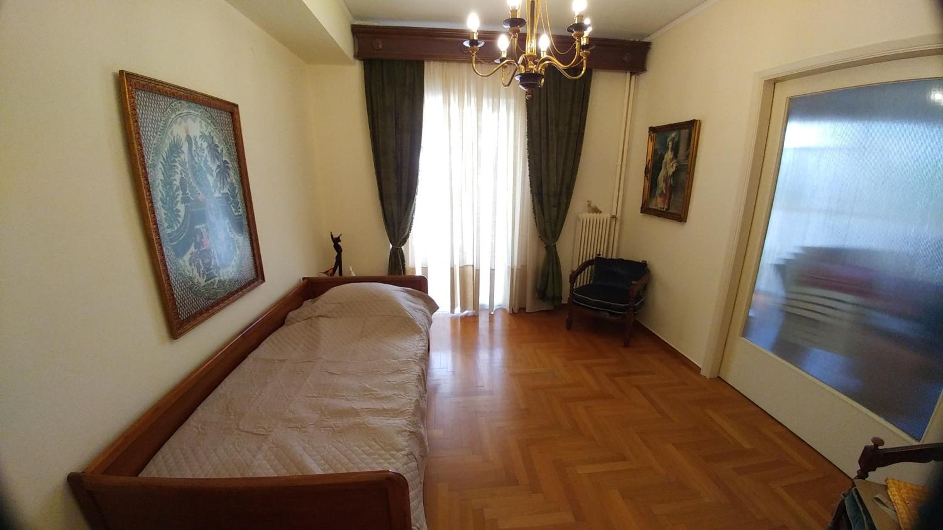 Proteus Apartment