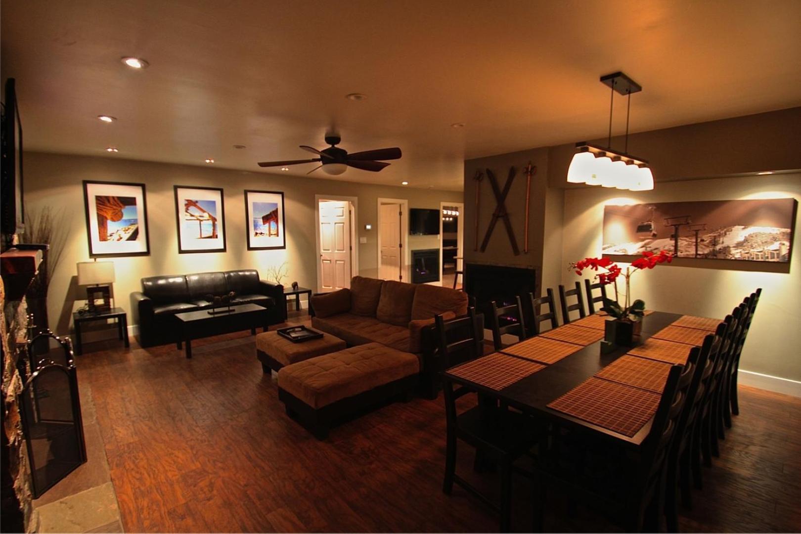 Gondola Lodge with 5-dollar Beach Voucher