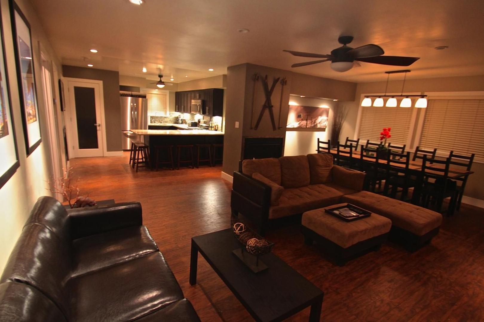 Gondola Lodge with 5-dollar Beach Voucher