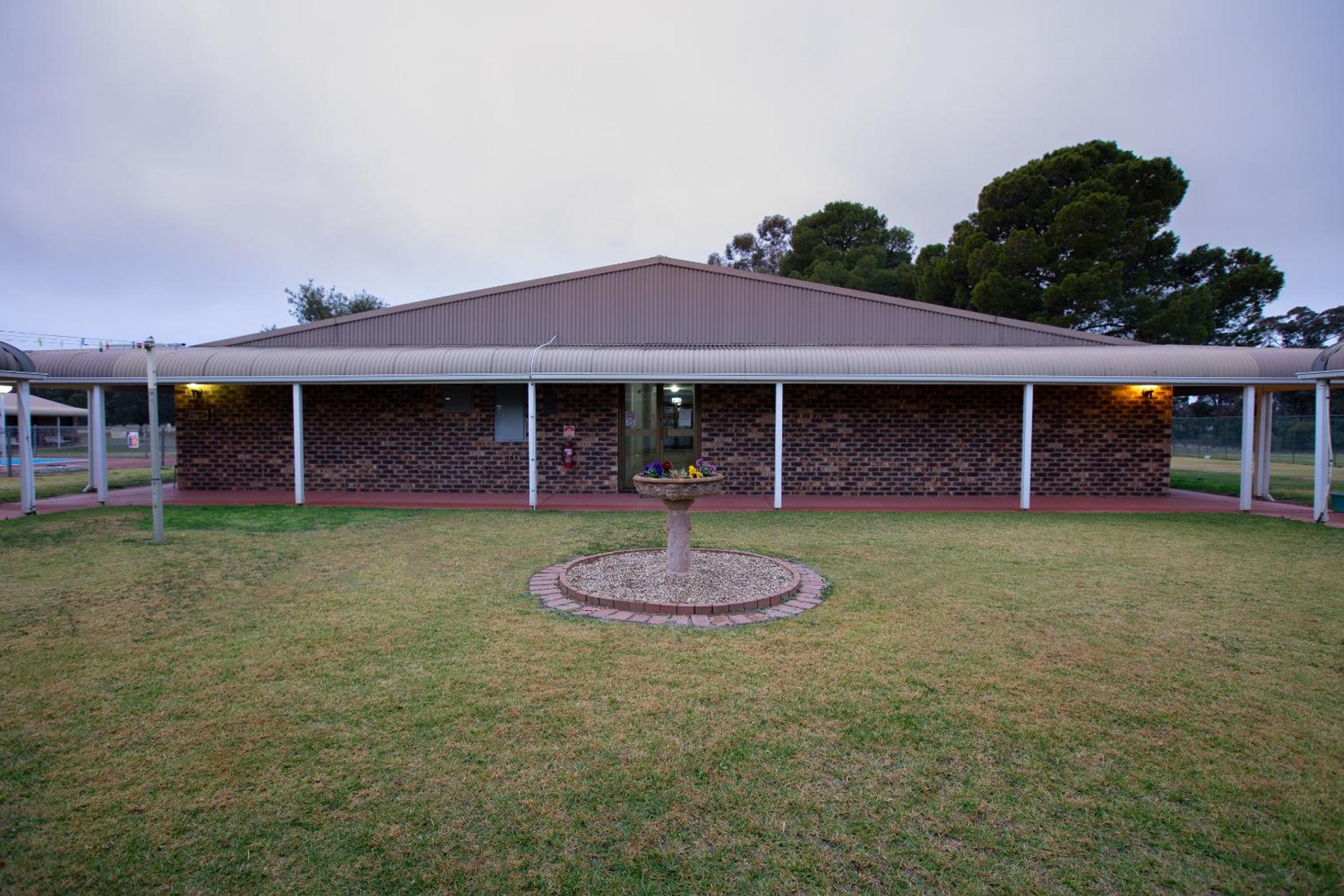Club Inn Motel