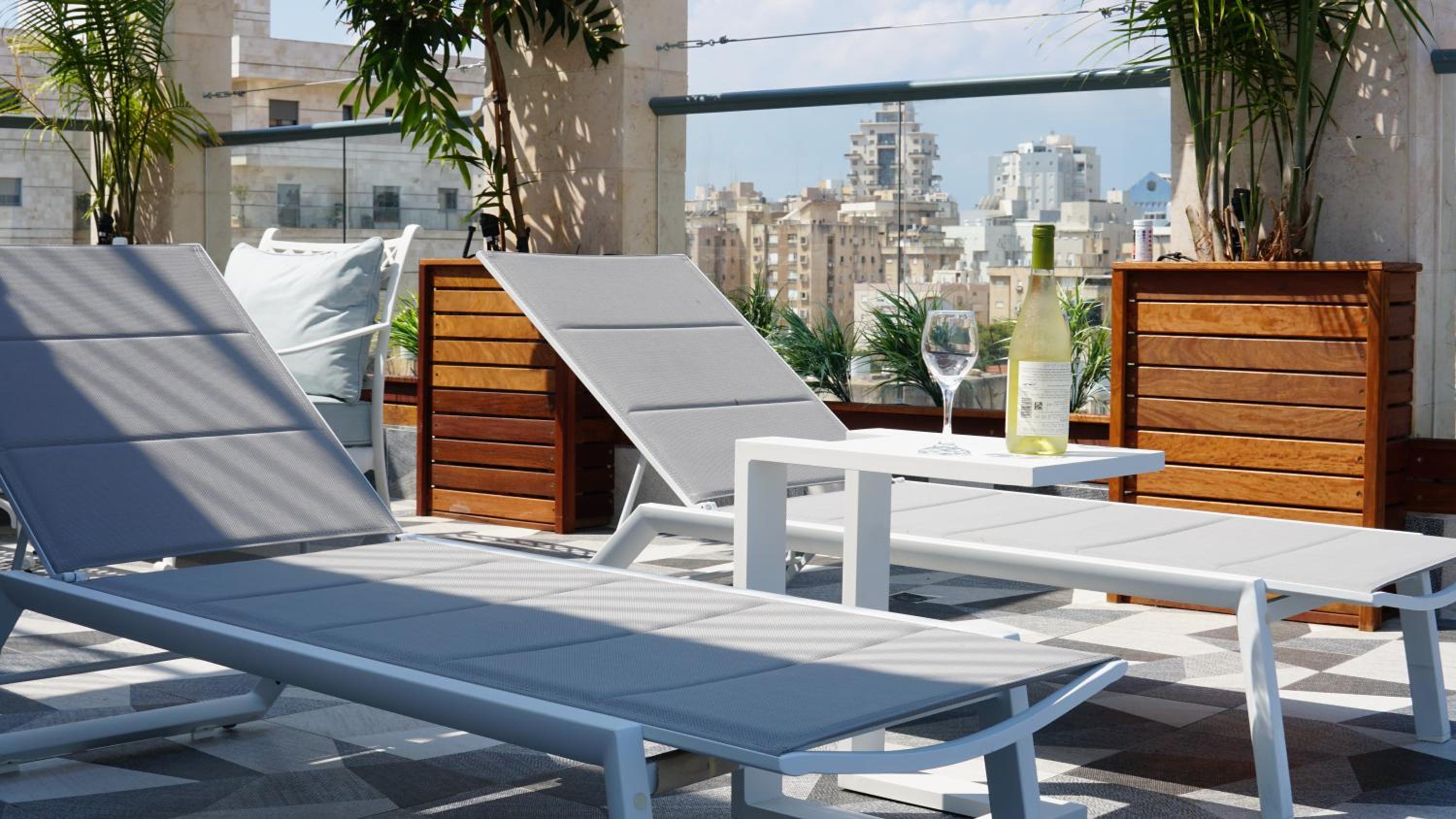 Luxury Rooftop Apartment in Netanya