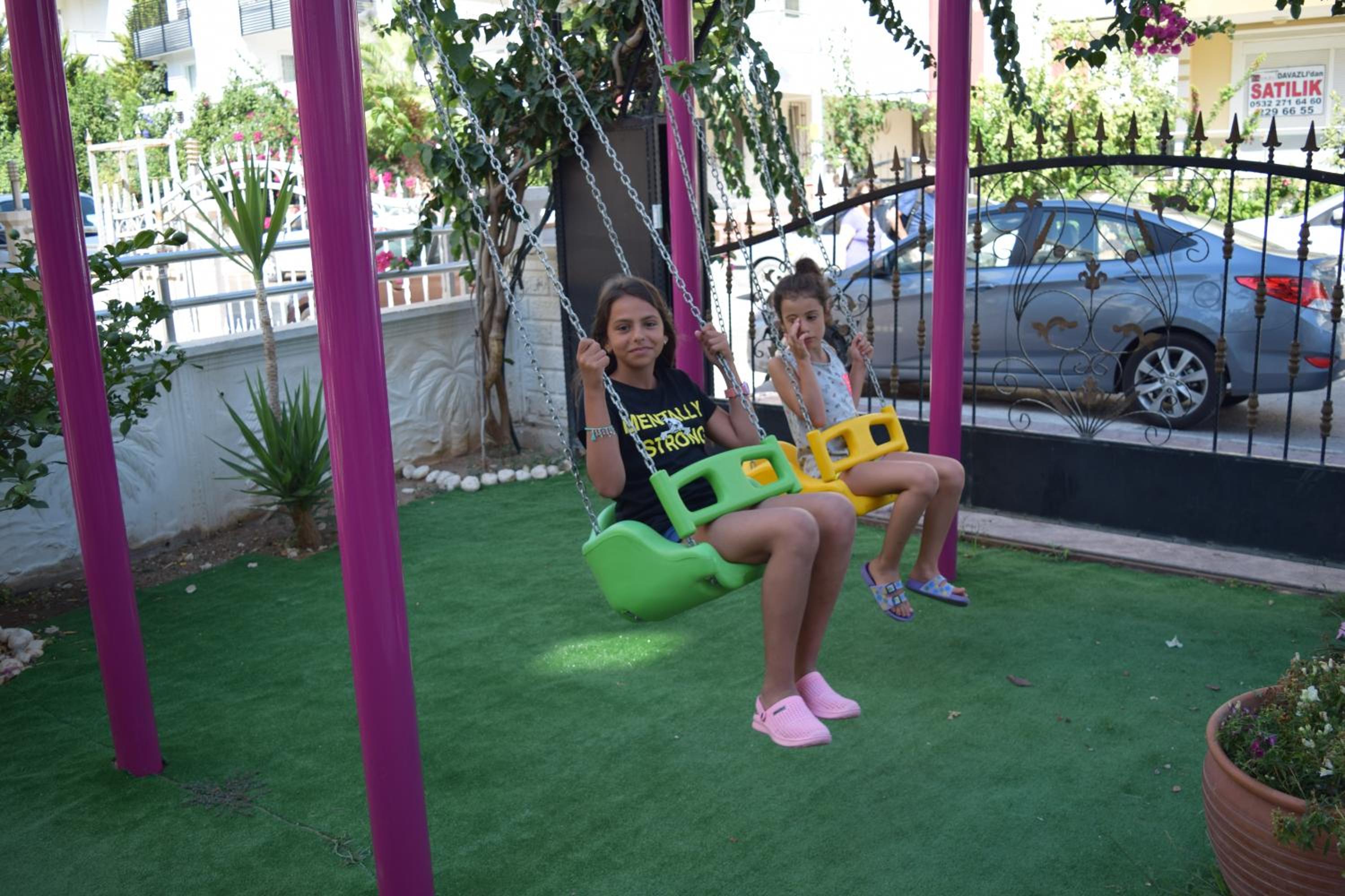 Güden-Pearl - Image 105