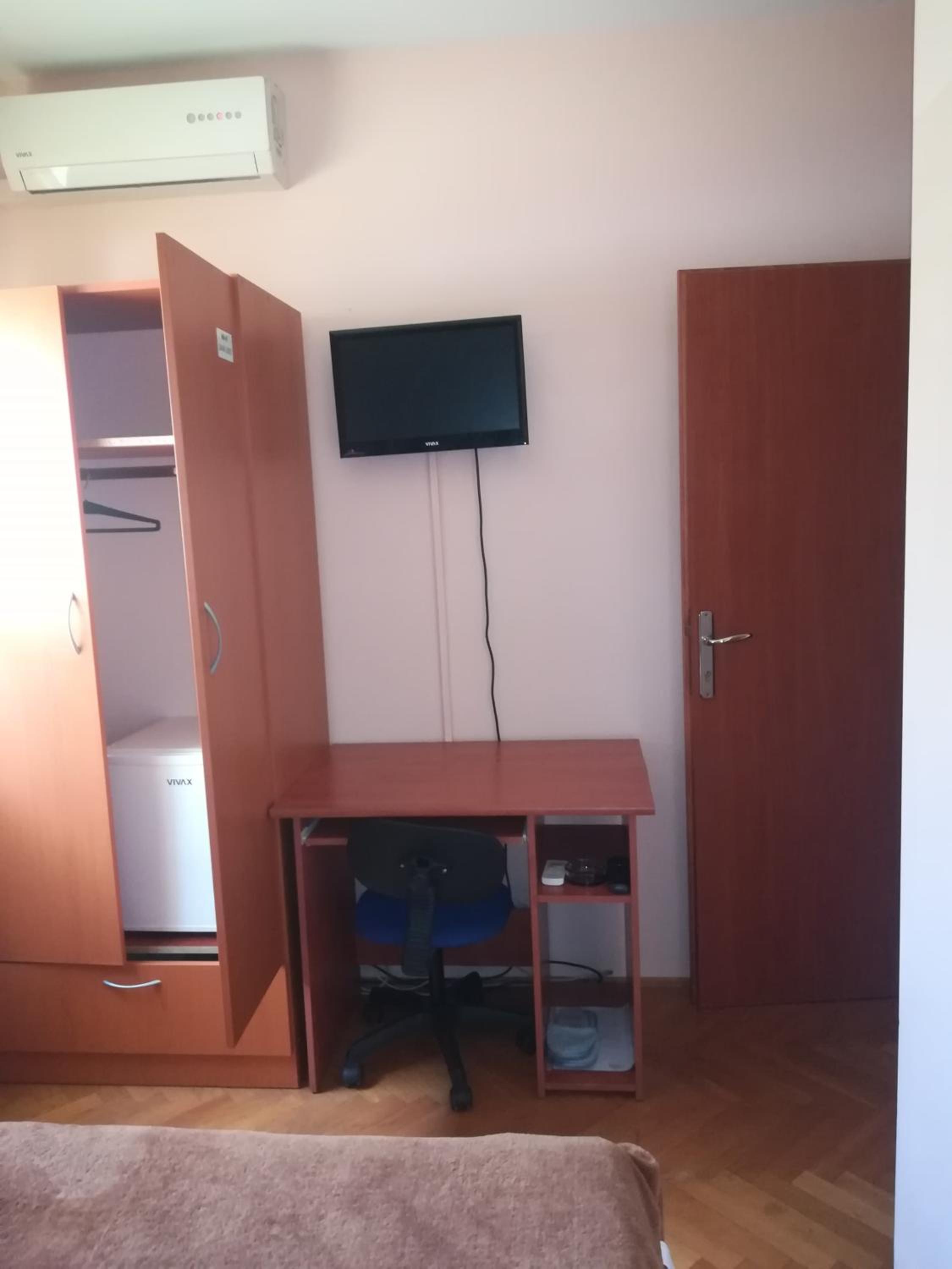 Photo 36