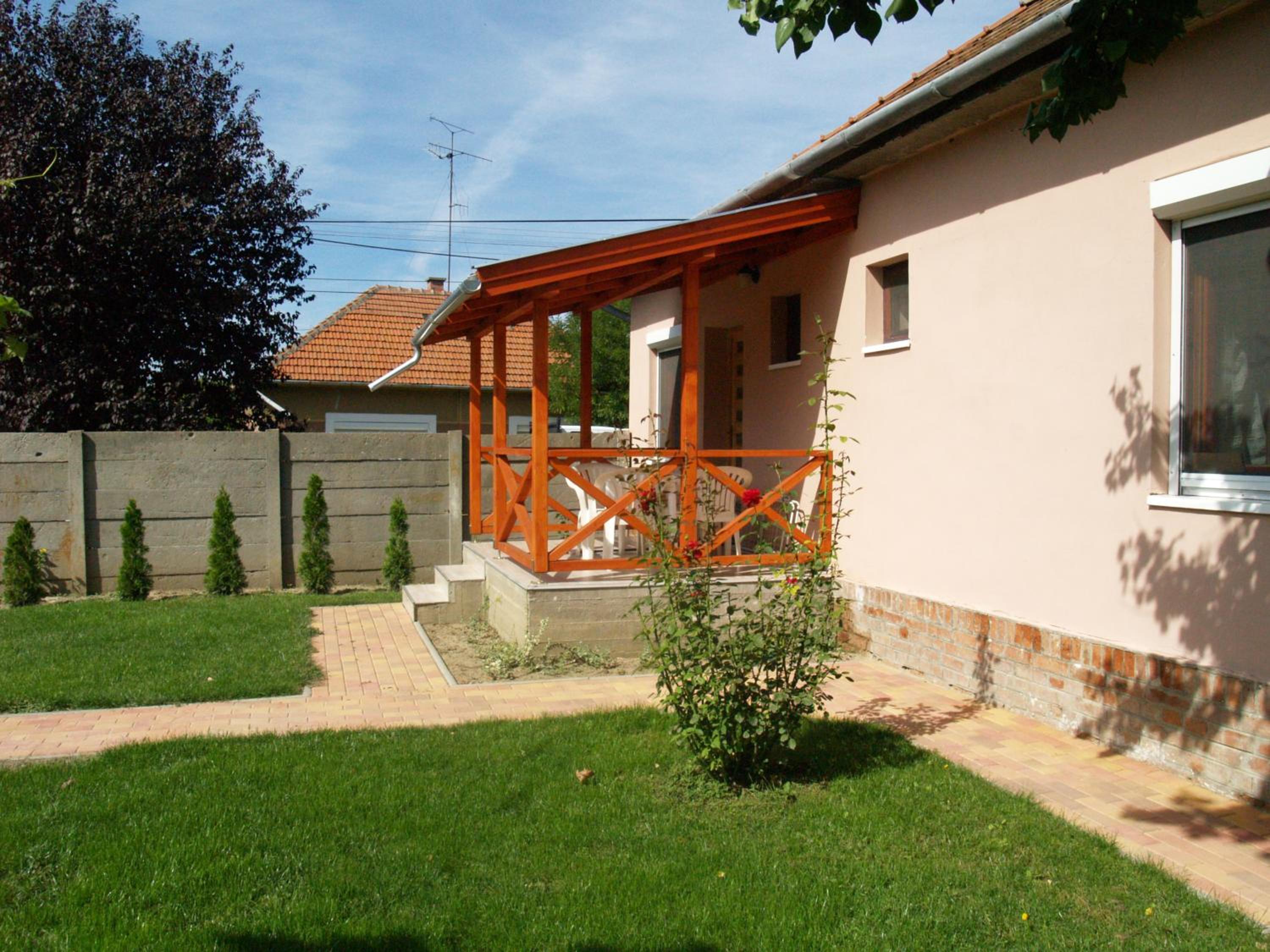 Liliom Apartman