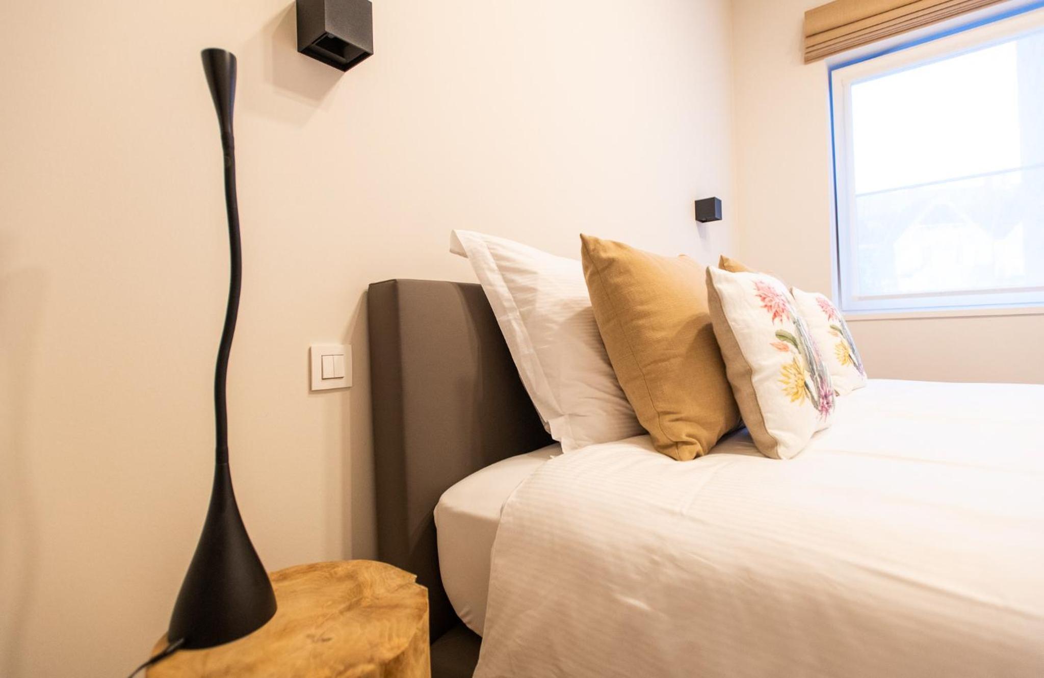 Blossom & Bloom - 3BR House with Garden near Centre