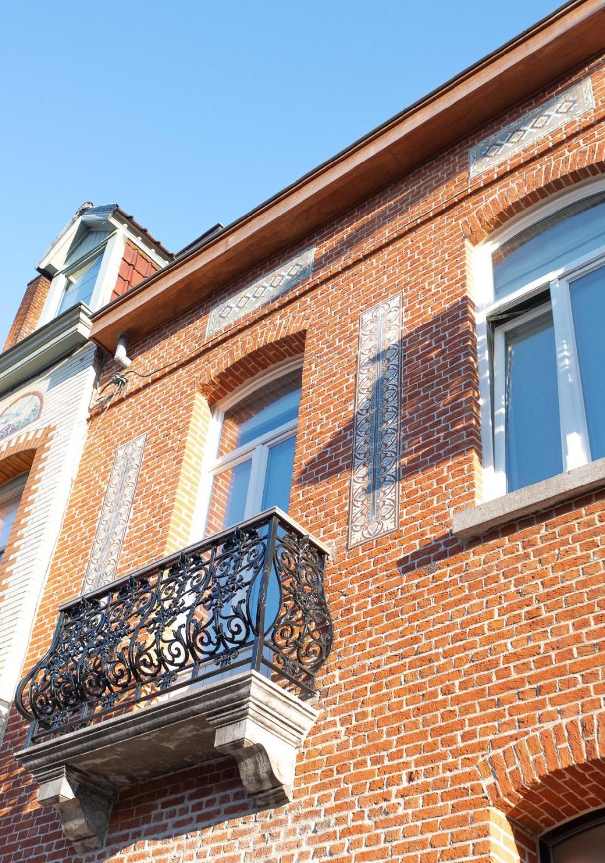 Blossom & Bloom - 3BR House with Garden near Centre