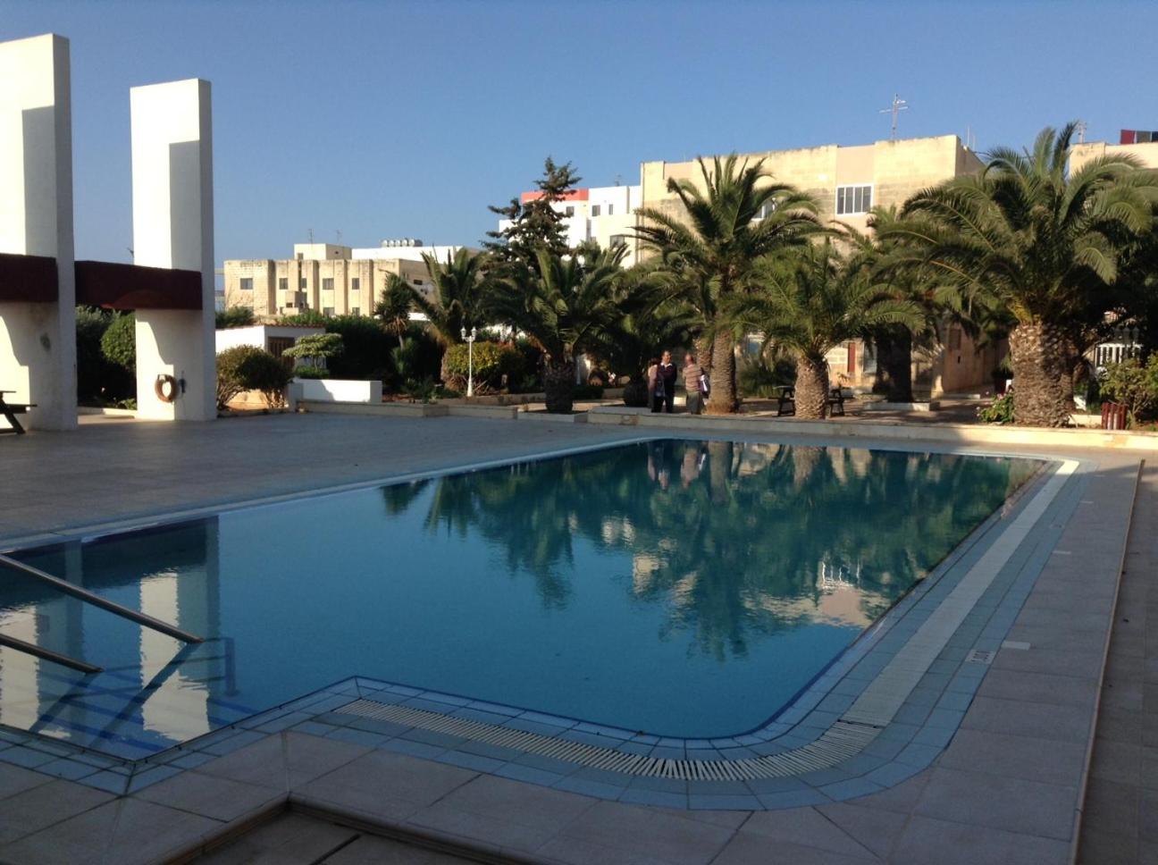 Seafront Apartment With Pool photo 1