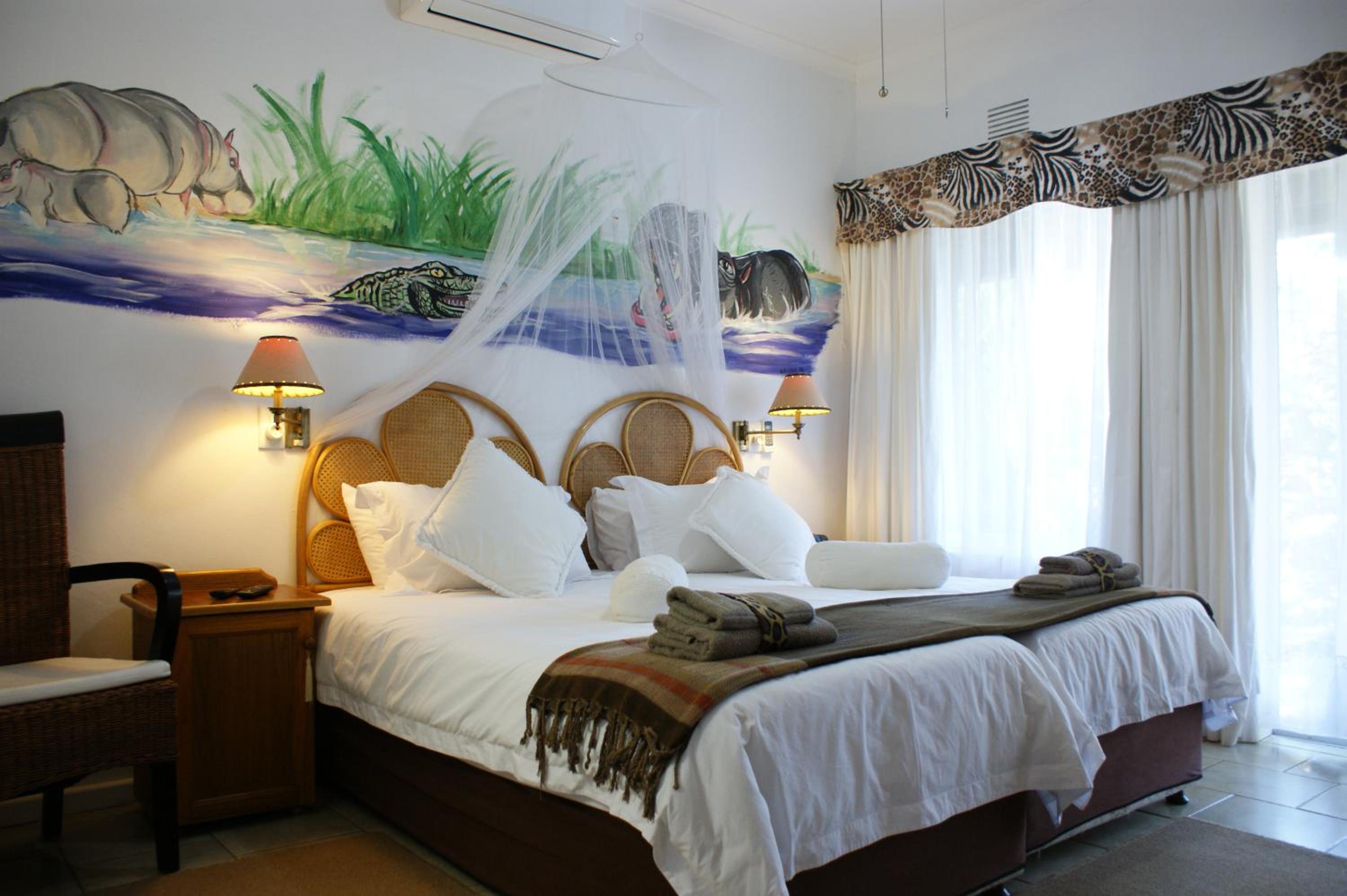 Bhangazi Lodge Bed & Breakfast