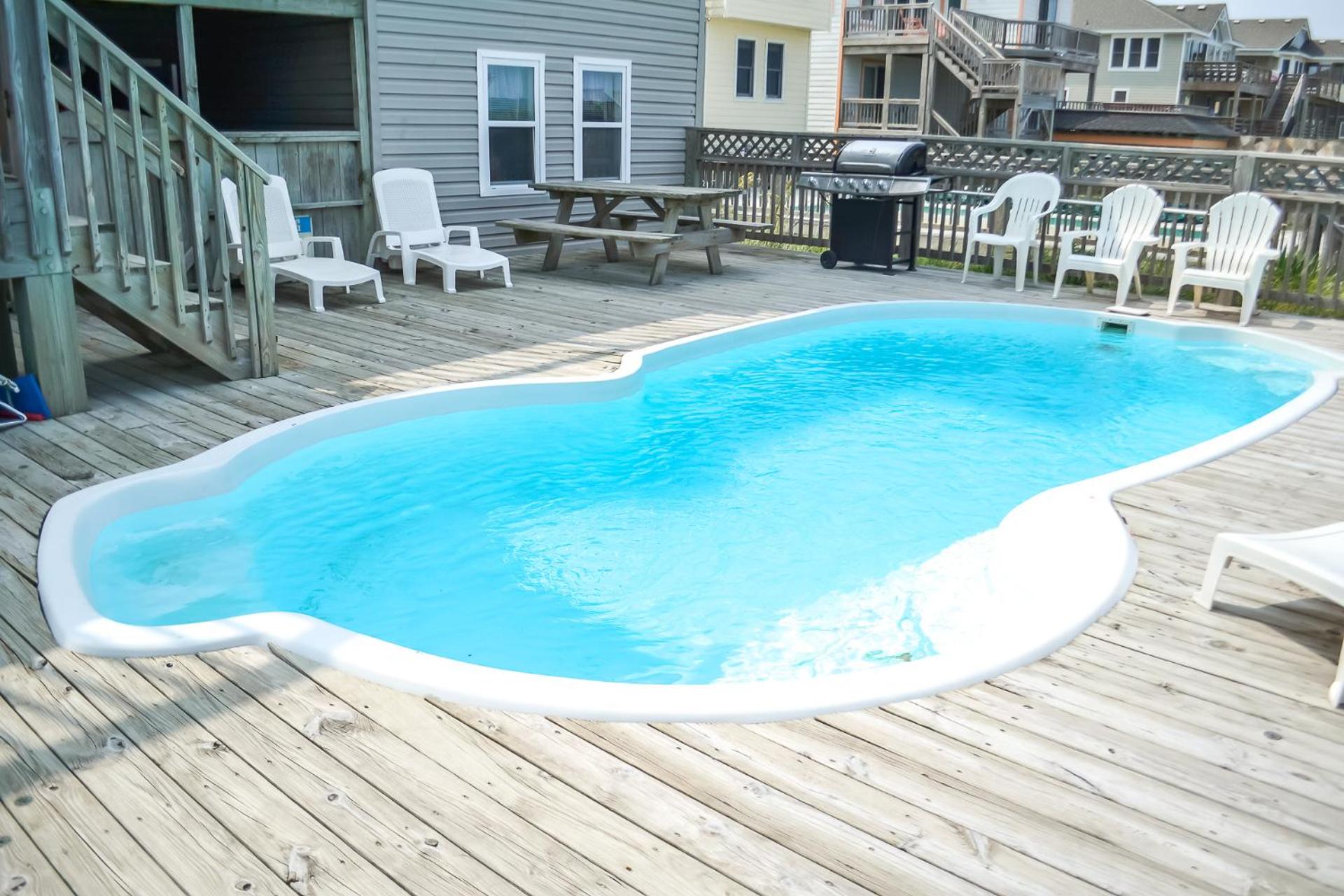 Serenity in Nags Head - MP 11, Oceanfront, Ocean View, Pool, Hot Tub, Pets OK, YR Flex Stays view 3