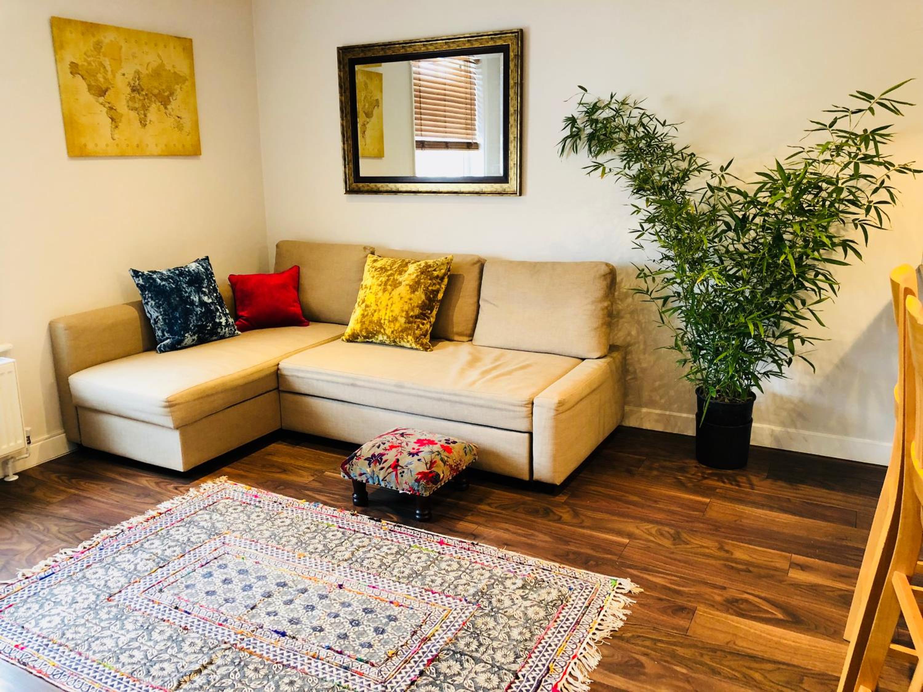 Modern One Bedroom Apartment near the seafront