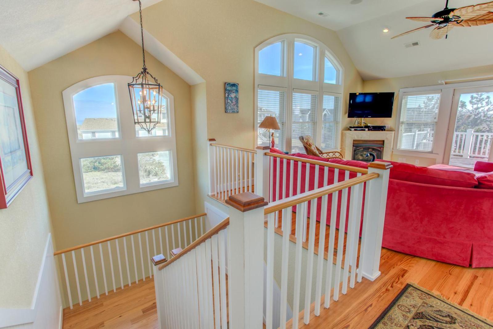 Sea Breeze - Corolla, Whalehead, Beach 50 Yds, Ocean View, Elevator, Pool Table, Foosball, Pool, Hot Tub