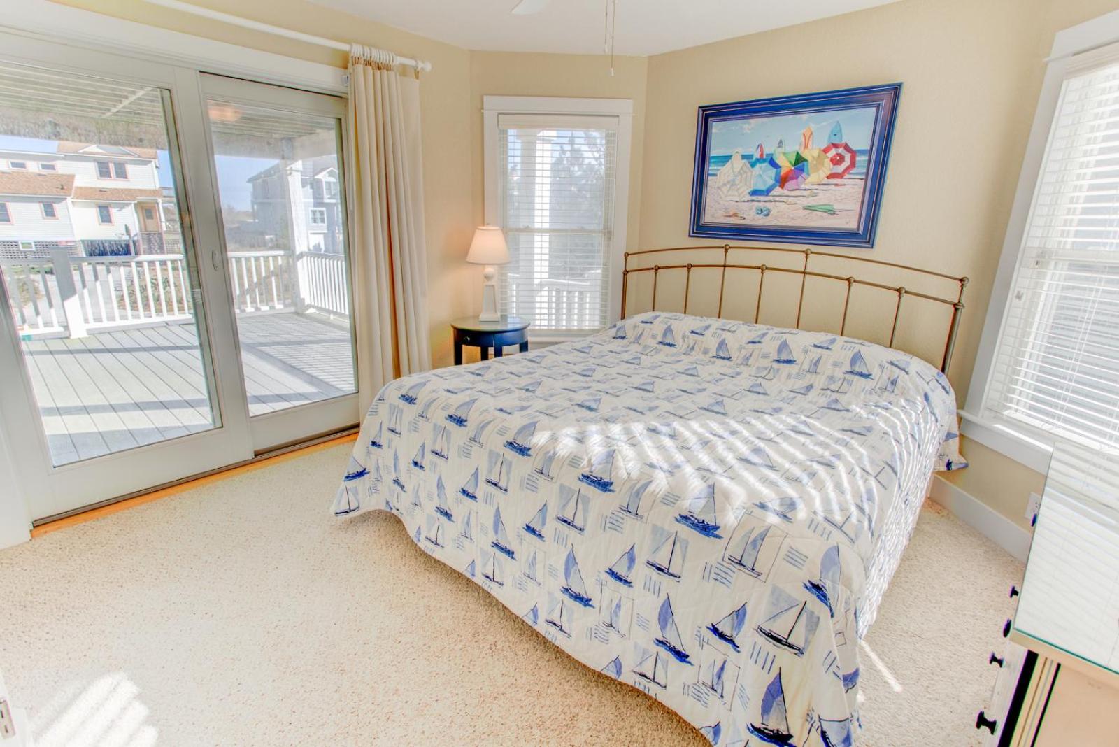 Sea Breeze - Corolla, Whalehead, Beach 50 Yds, Ocean View, Elevator, Pool Table, Foosball, Pool, Hot Tub