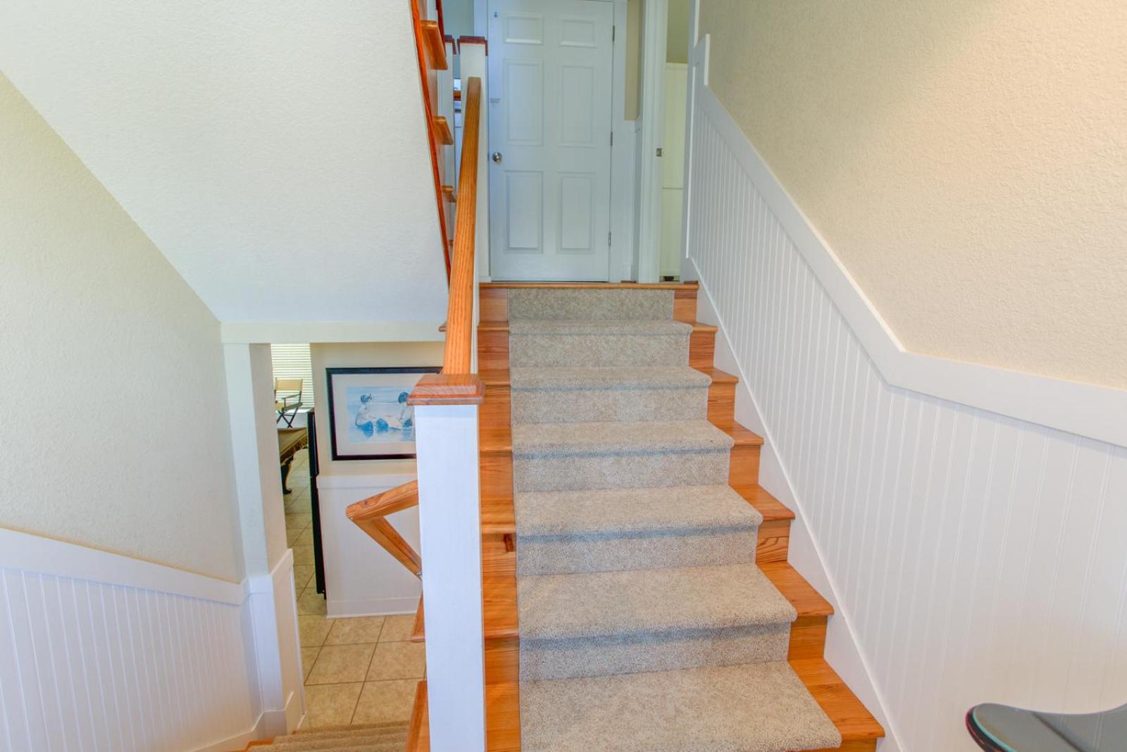 Sea Breeze - Corolla, Whalehead, Beach 50 Yds, Ocean View, Elevator, Pool Table, Foosball, Pool, Hot Tub