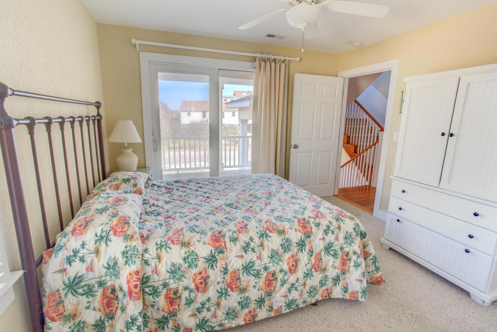 Sea Breeze - Corolla, Whalehead, Beach 50 Yds, Ocean View, Elevator, Pool Table, Foosball, Pool, Hot Tub