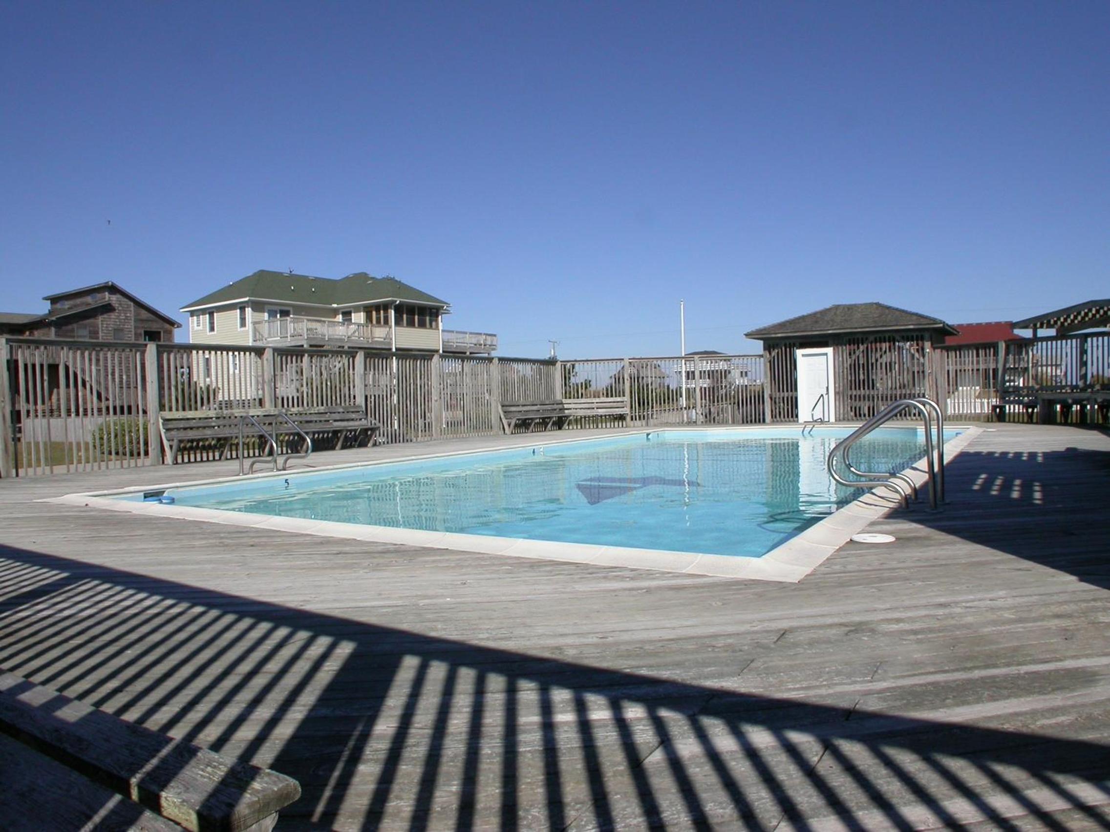Mystic Memories - S Nags Head MP 19, Ocean View, Beach 80 Yds, Pool, Hot Tub, Close to Pier
