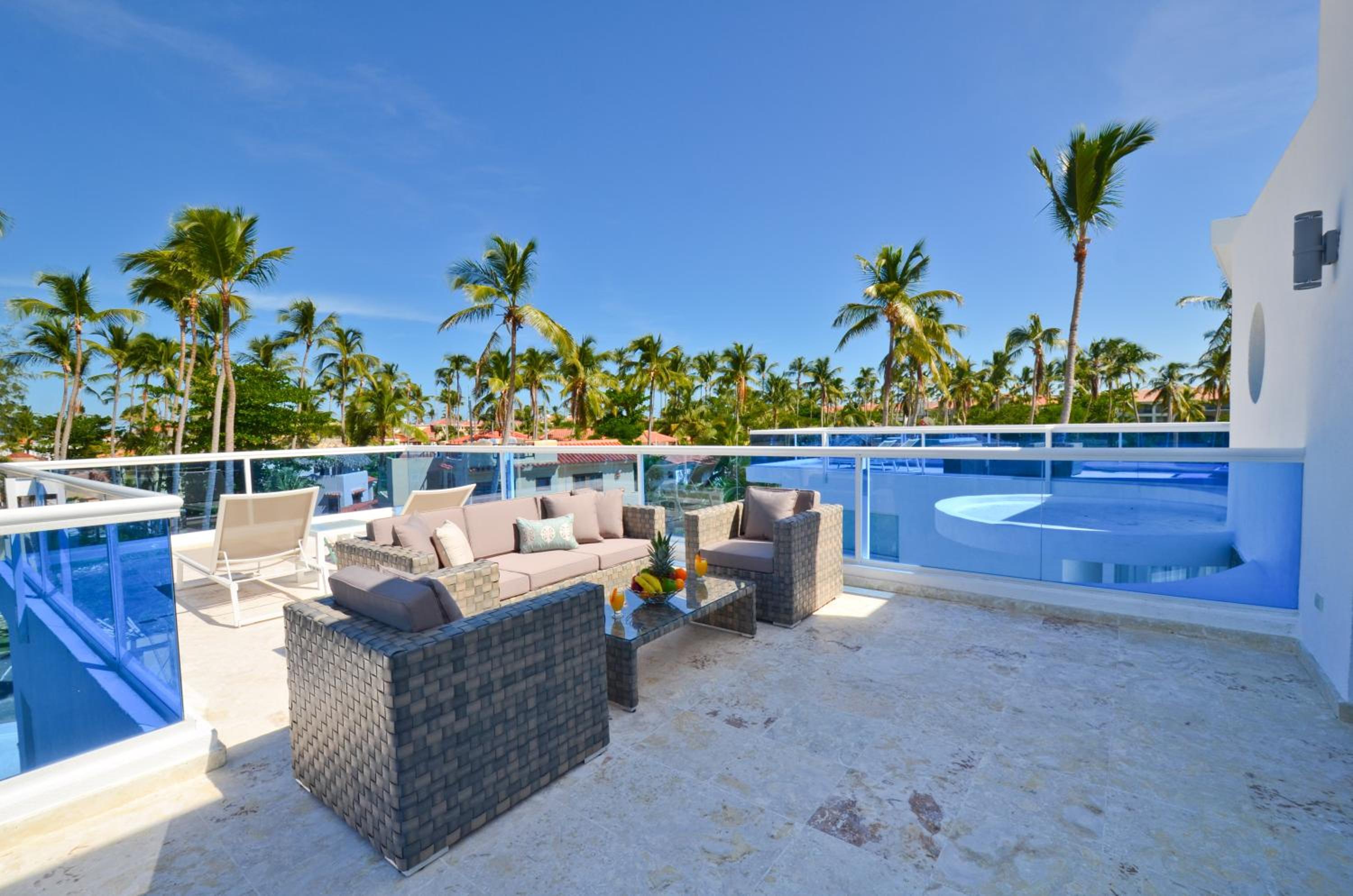 The Sanctuary @ Los Corales