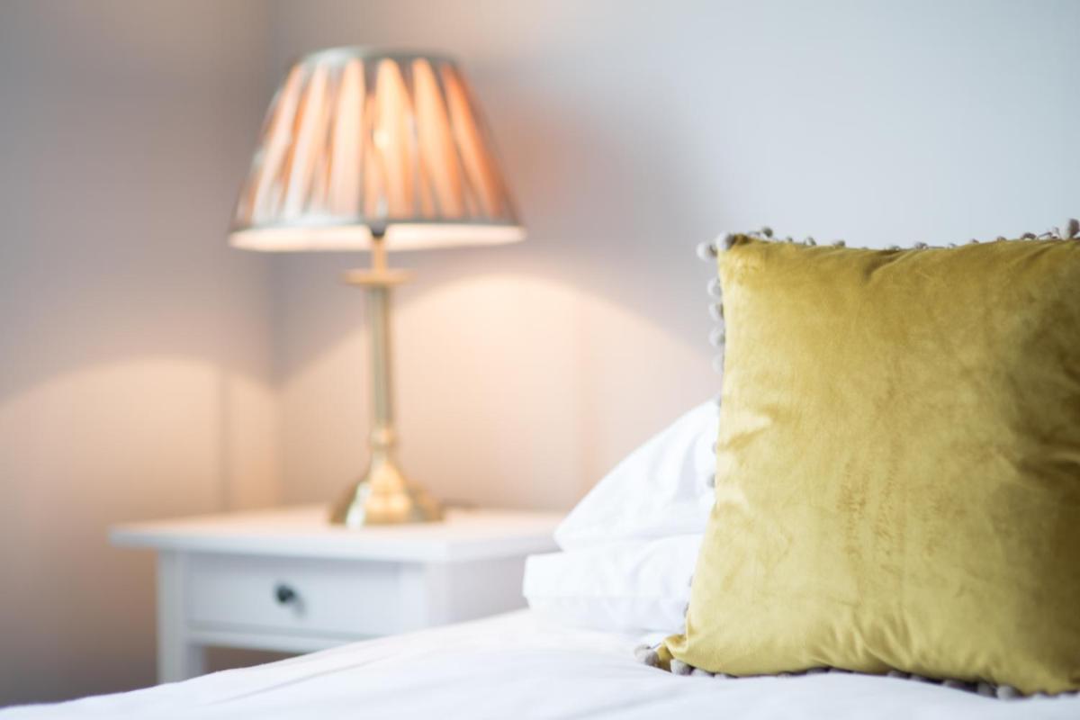 Lomond Serviced Apartments- Muir House view 3