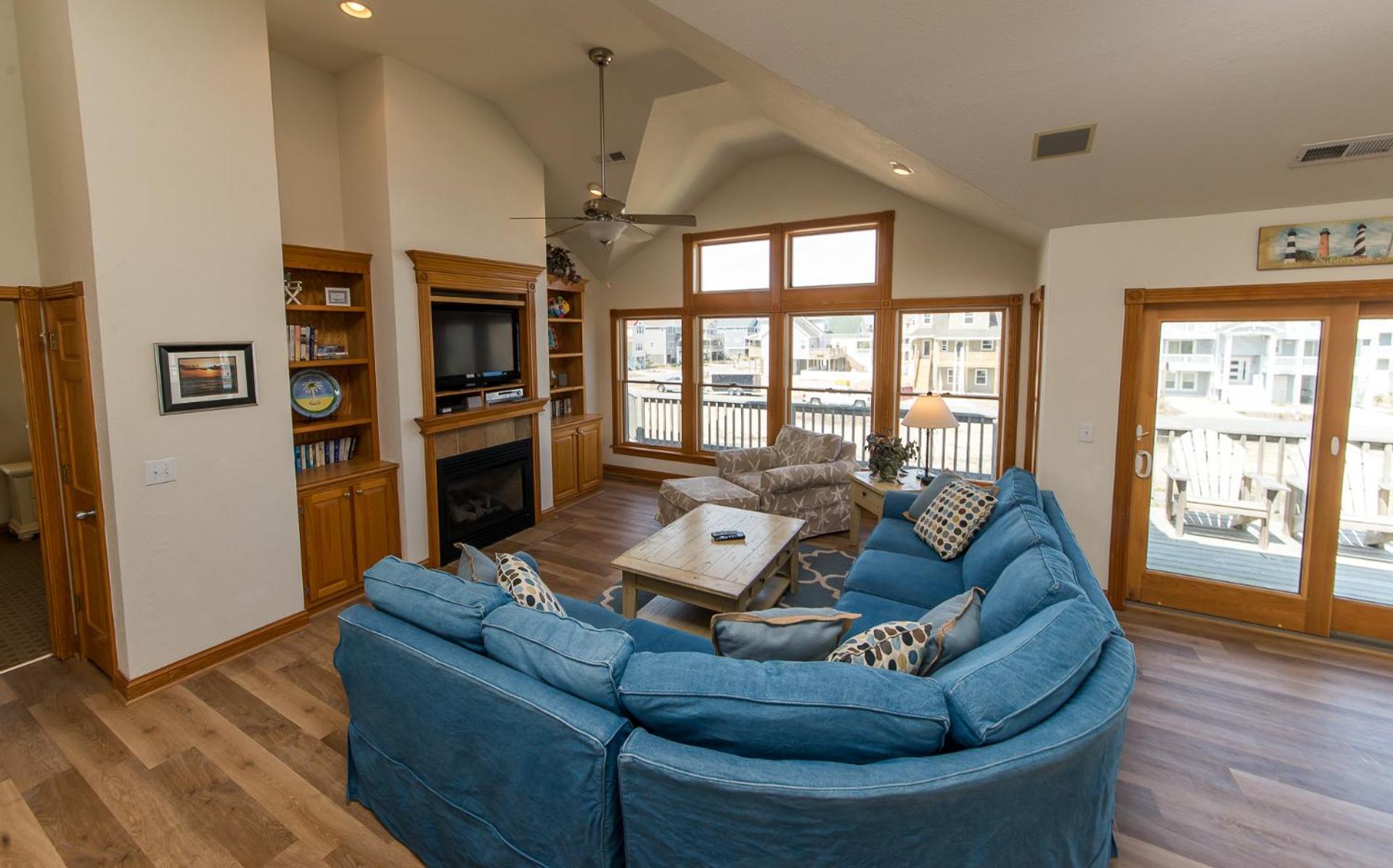Carolina Getaway - Corolla, Ocean Sands, 150 Yds to Beach, Pool, Hot Tub, Pool Table, Arcade Game