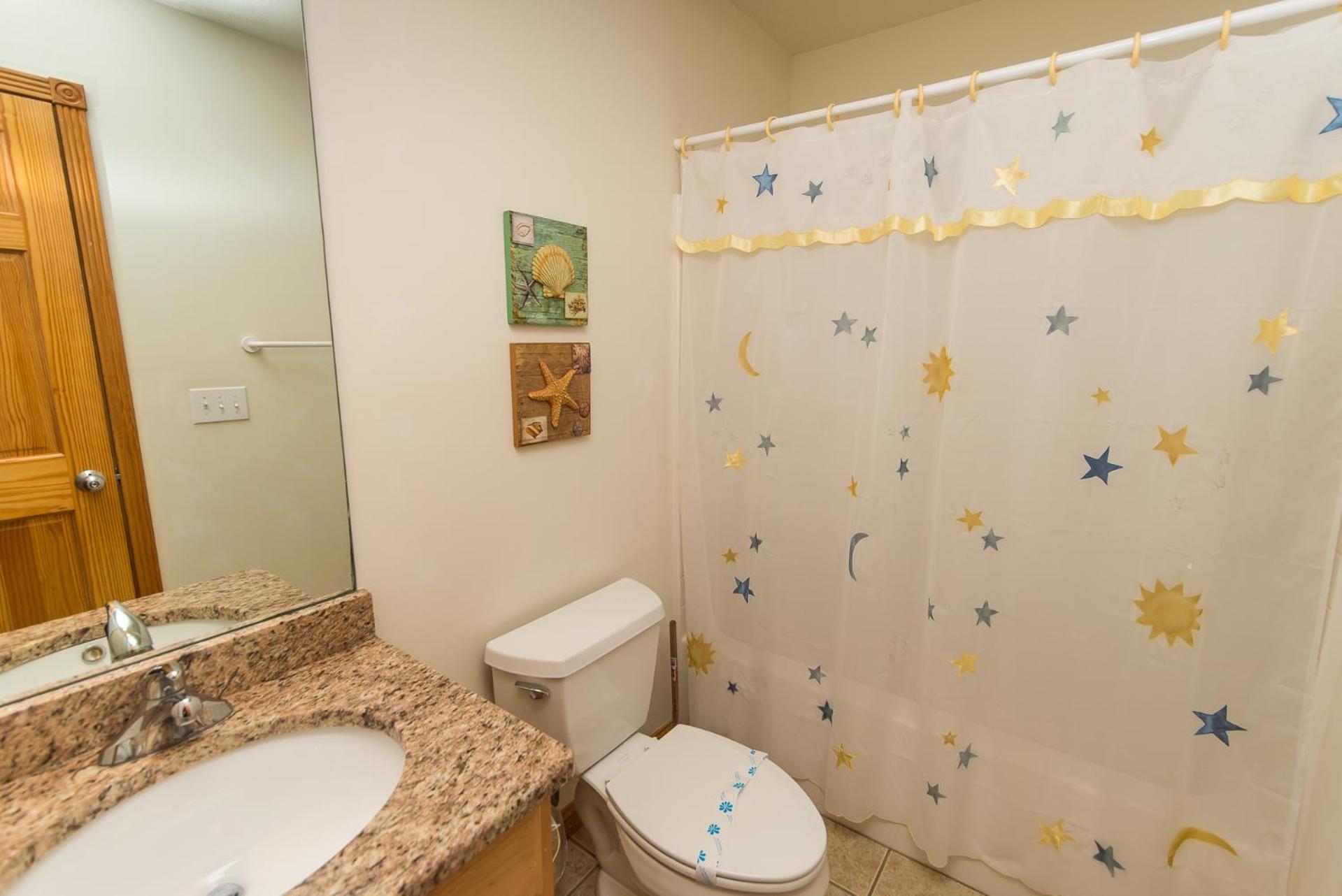 Carolina Getaway - Corolla, Ocean Sands, 150 Yds to Beach, Pool, Hot Tub, Pool Table, Arcade Game