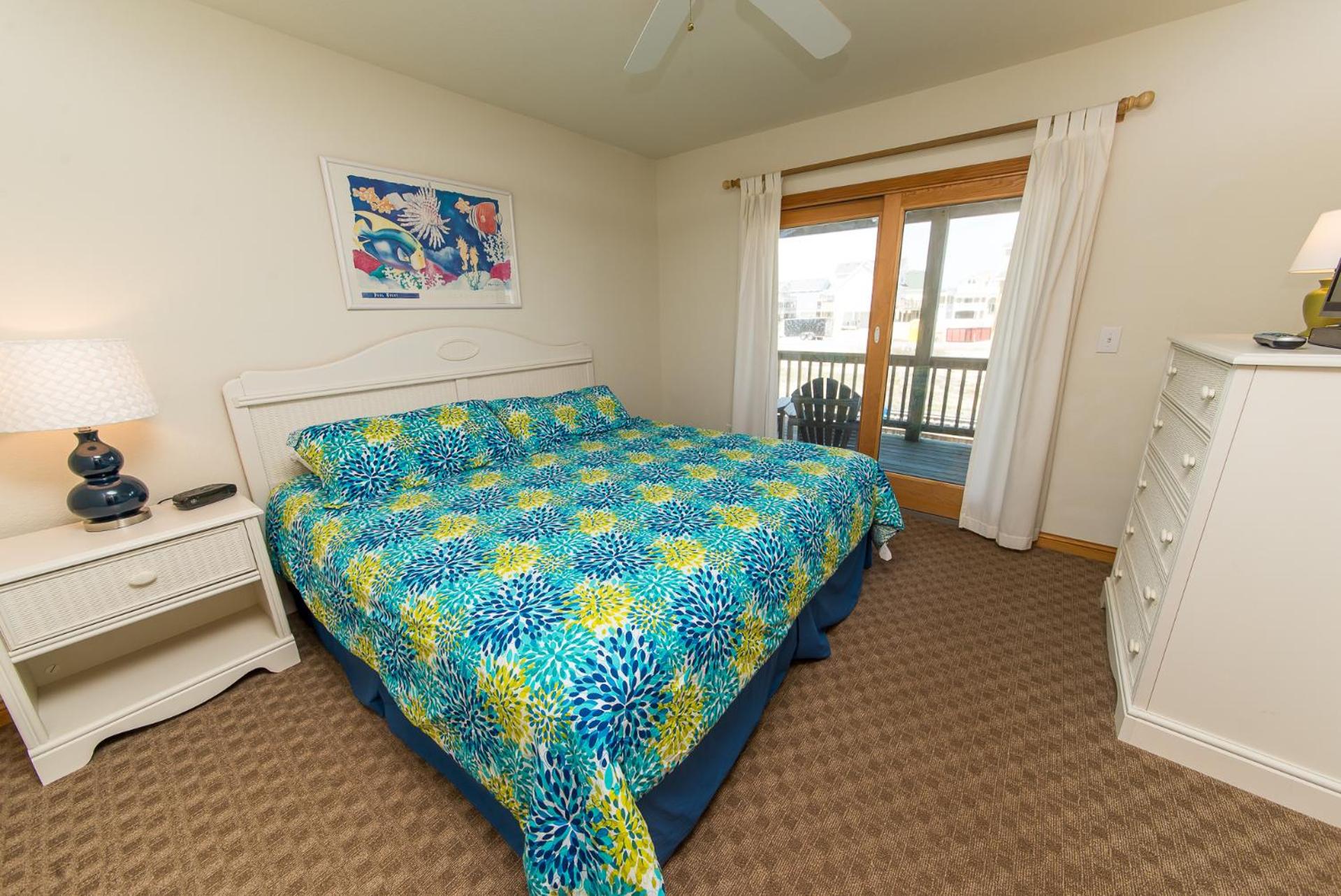 Carolina Getaway - Corolla, Ocean Sands, 150 Yds to Beach, Pool, Hot Tub, Pool Table, Arcade Game