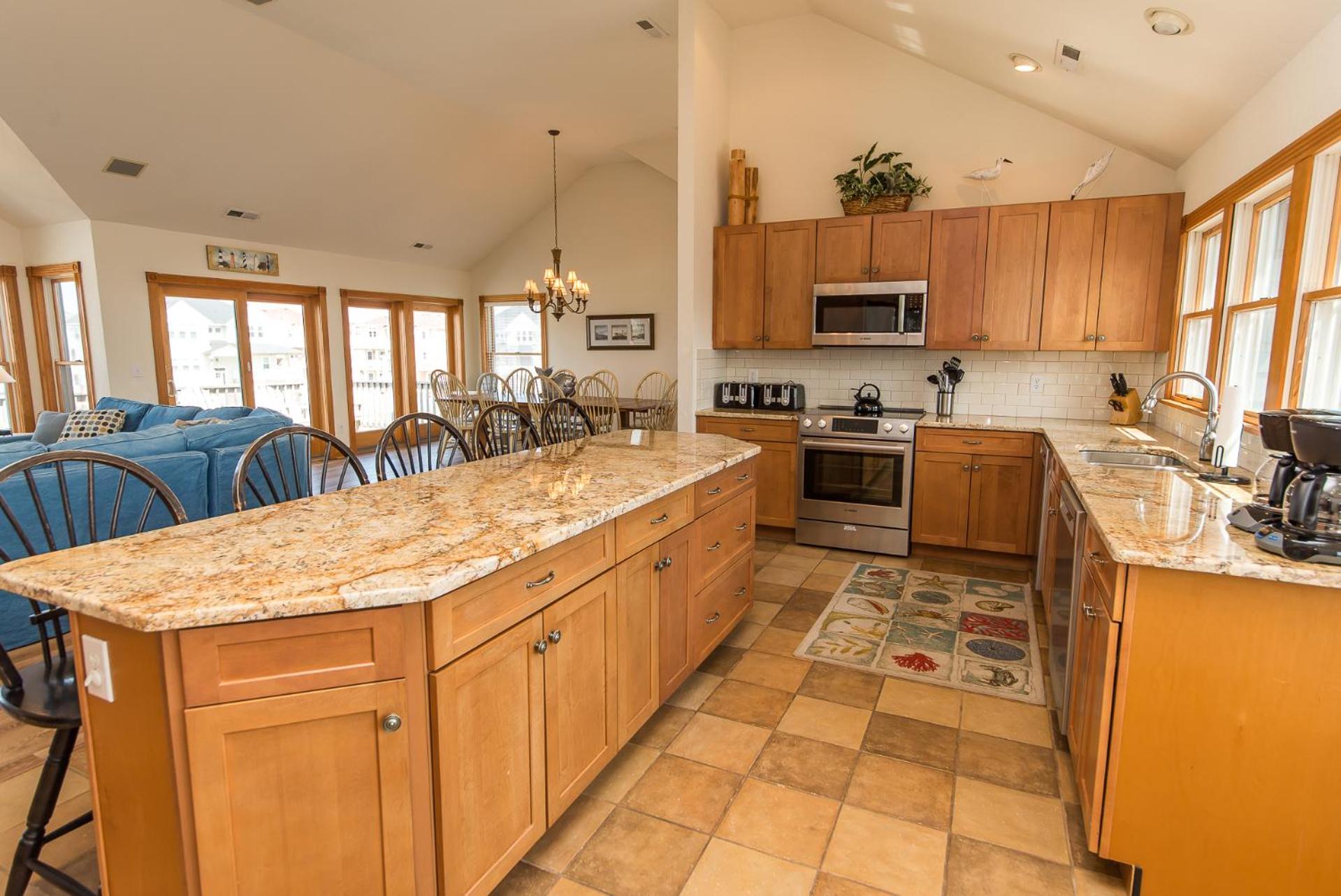 Carolina Getaway - Corolla, Ocean Sands, 150 Yds to Beach, Pool, Hot Tub, Pool Table, Arcade Game