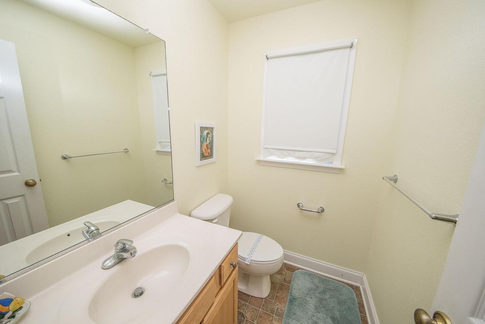 Funtiki - S Nags Head MP 17.5, Semi-Oceanfront, 150 Yds to Beach, Pool, Hot Tub, Pool Table, Pets OK