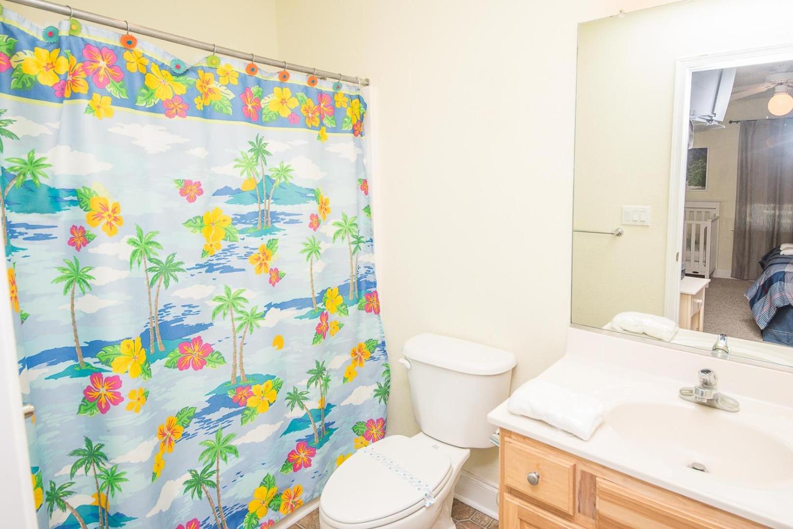 Funtiki - S Nags Head MP 17.5, Semi-Oceanfront, 150 Yds to Beach, Pool, Hot Tub, Pool Table, Pets OK