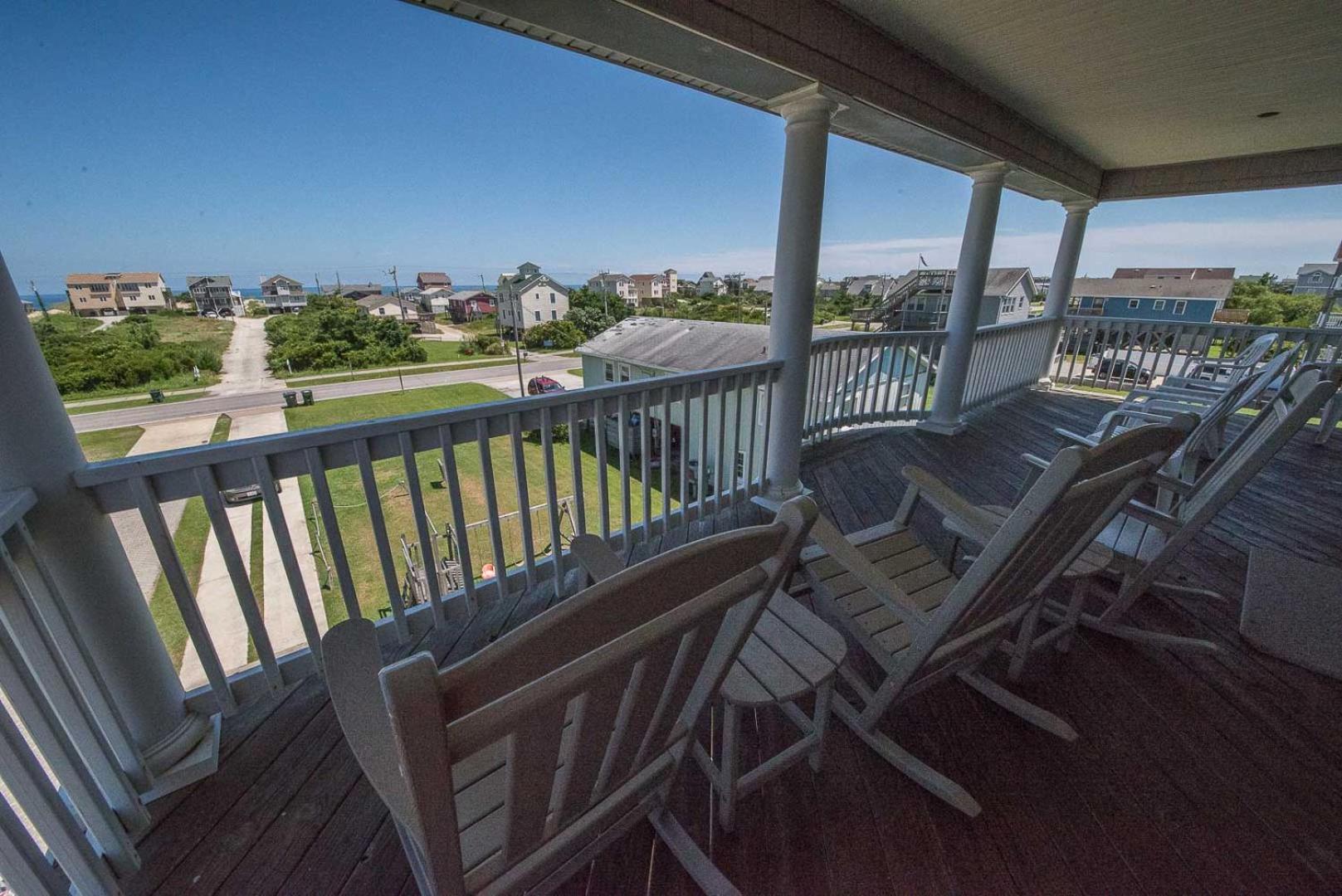 Funtiki - S Nags Head MP 17.5, Semi-Oceanfront, 150 Yds to Beach, Pool, Hot Tub, Pool Table, Pets OK