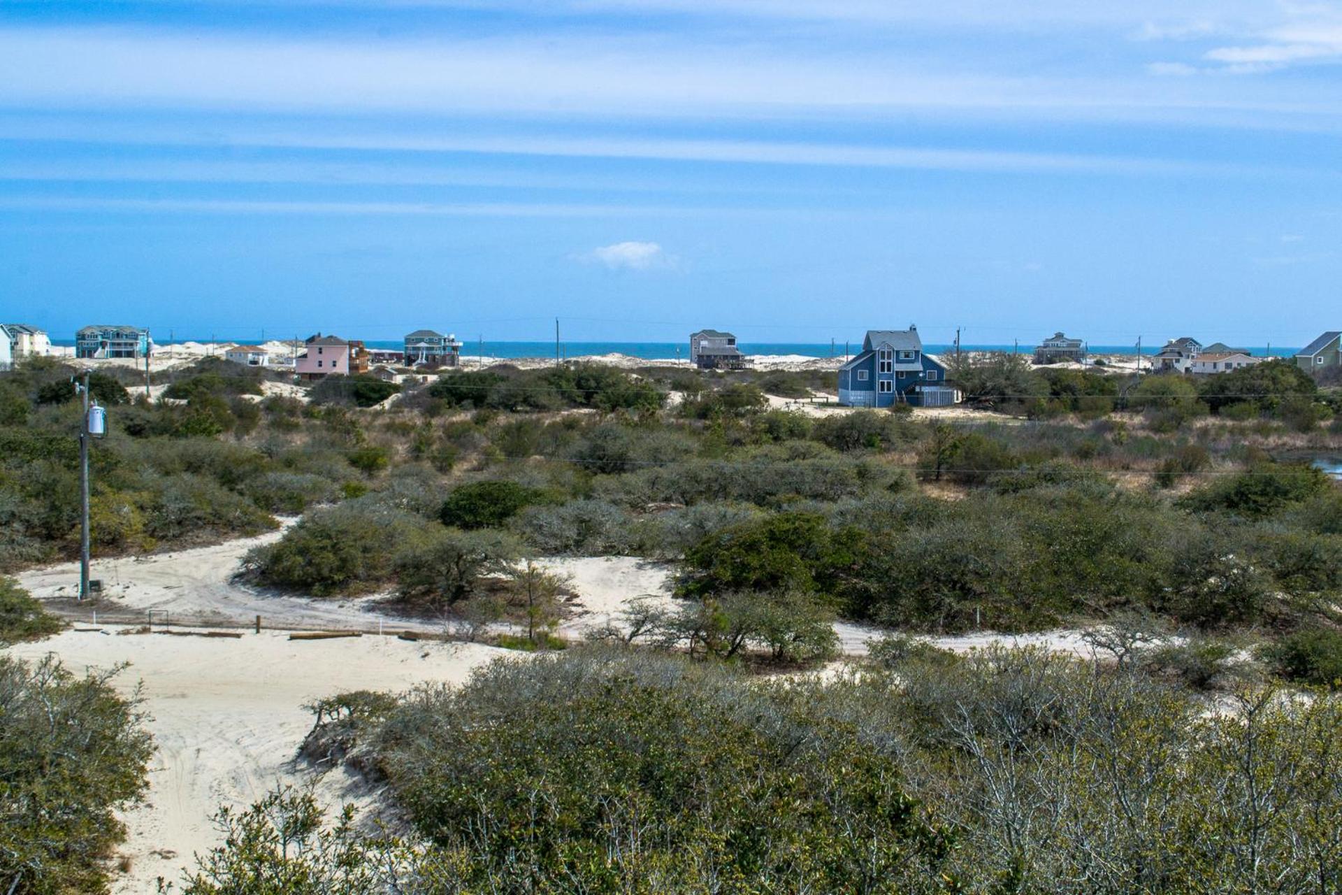 Luv Shack - 4x4 Carova Beach, Ocean View, Secluded, Fireplace, Hot Tub, Pets OK