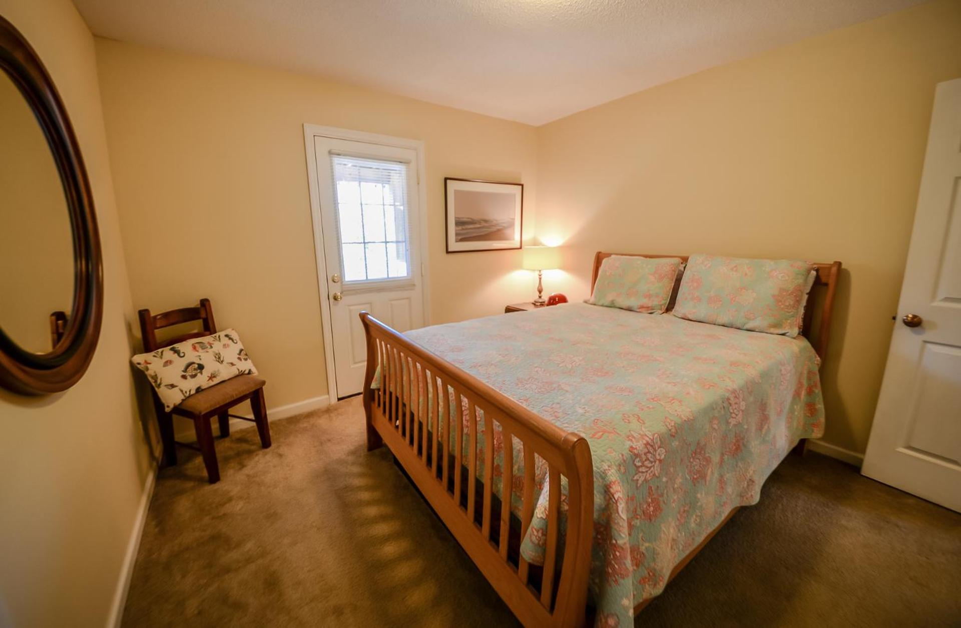 Carolina Breeze - Southern Shores, Chickahauk, 200 Yards to the Beach, Flex Stays, Private Decks